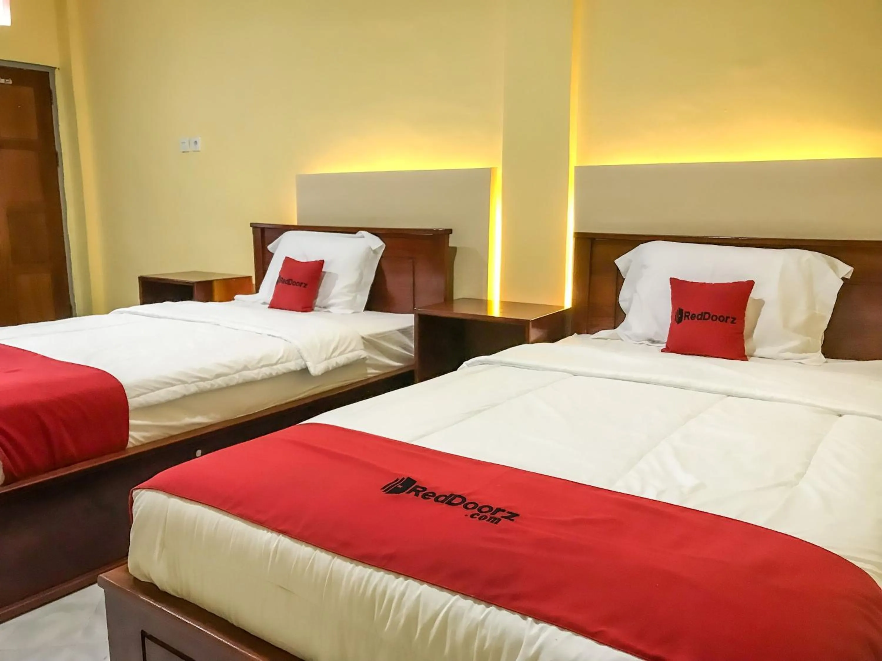 RedDoorz @ Gerson Hotel Abepura