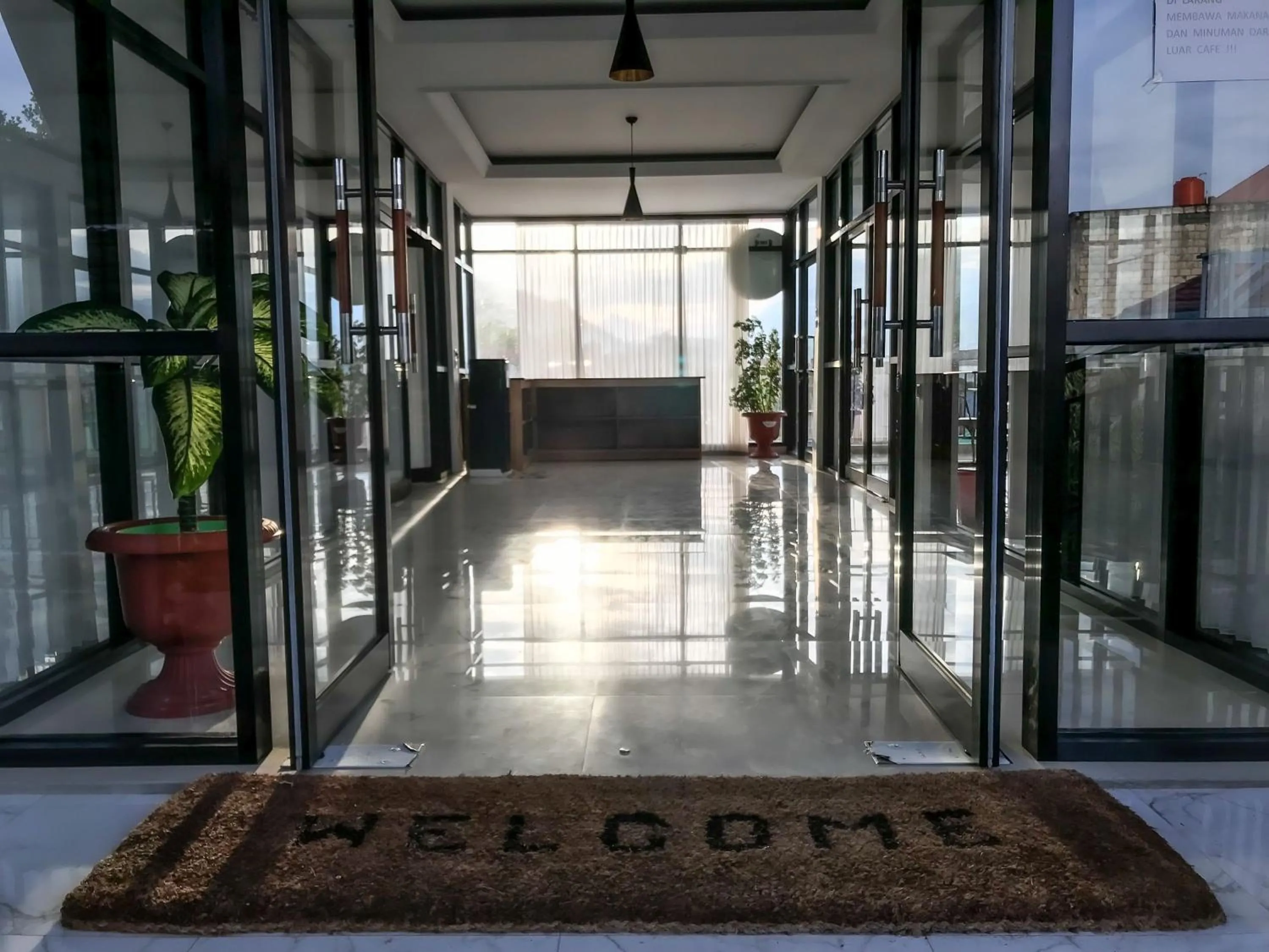 RedDoorz @ Gerson Hotel Abepura