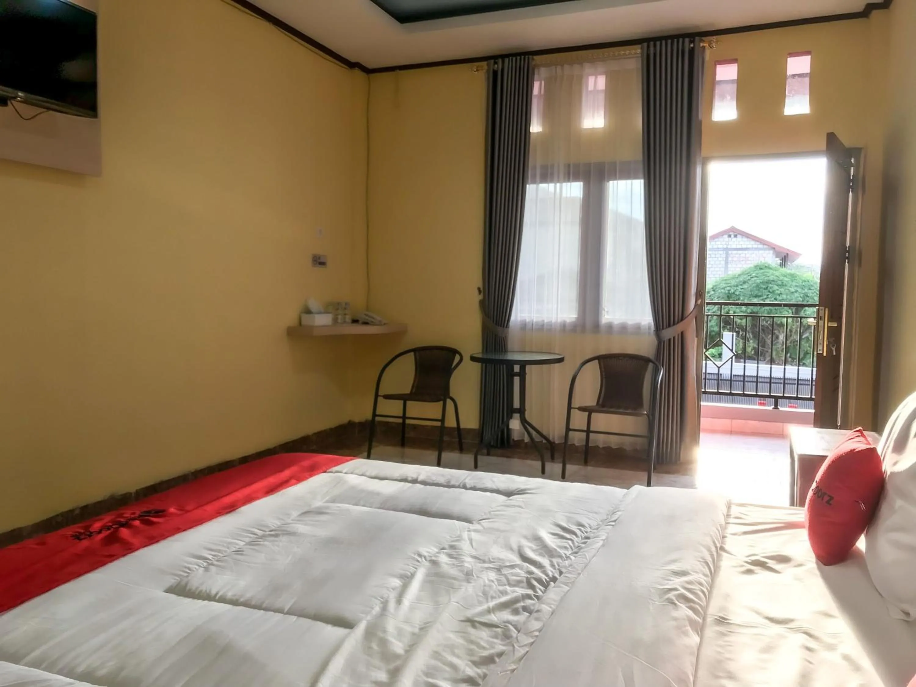 RedDoorz @ Gerson Hotel Abepura