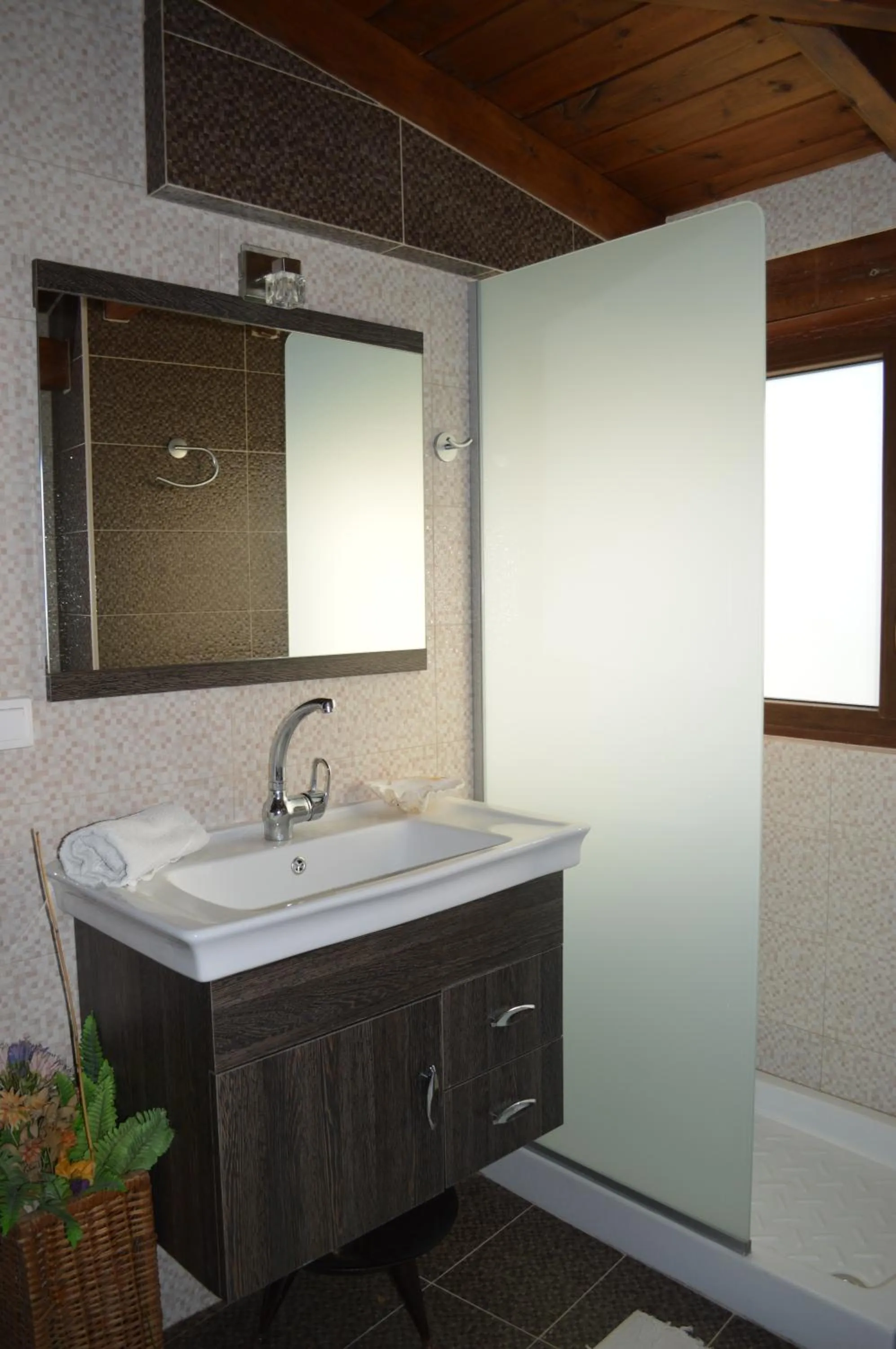 Spring in Home Suites