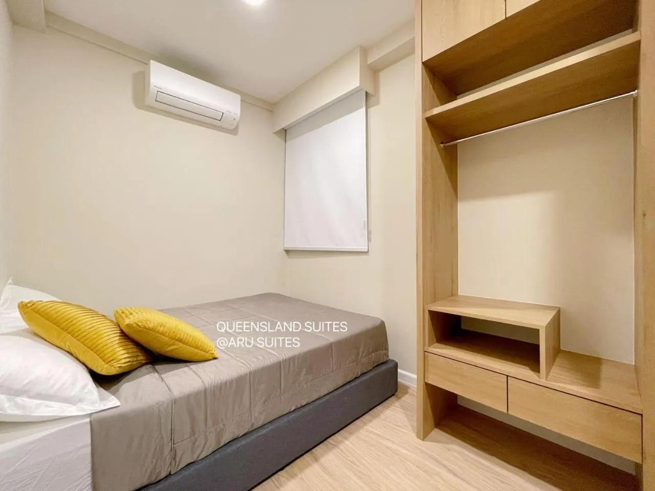 Bedroom, Bed in QUEENSLAND SUITES at Aru Suites, Kota Kinabalu