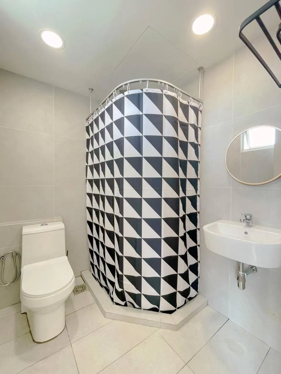 Shower in QUEENSLAND SUITES at Aru Suites, Kota Kinabalu