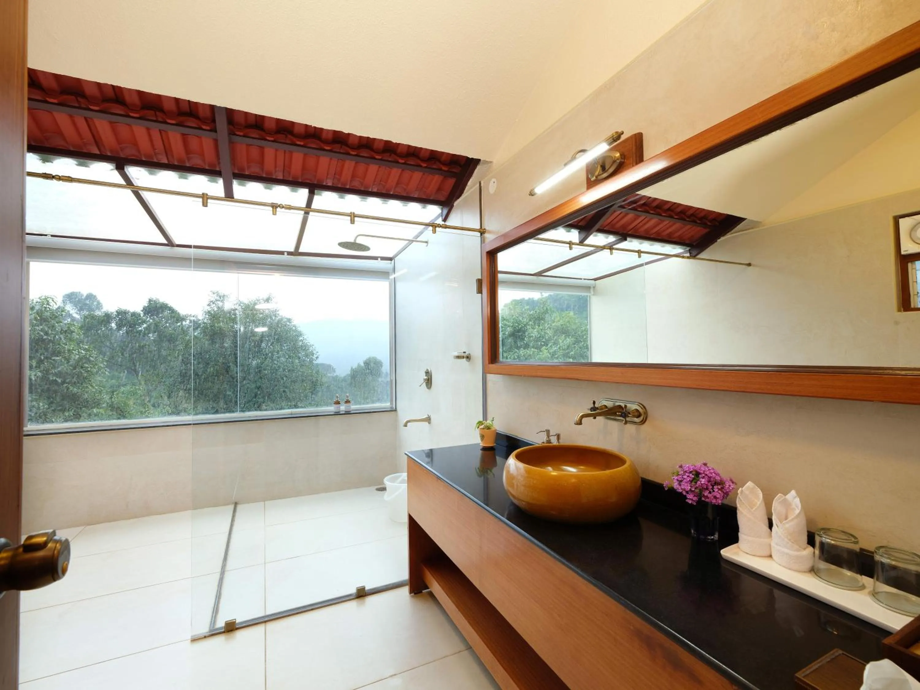 Bathroom in Trishvam Tapovana