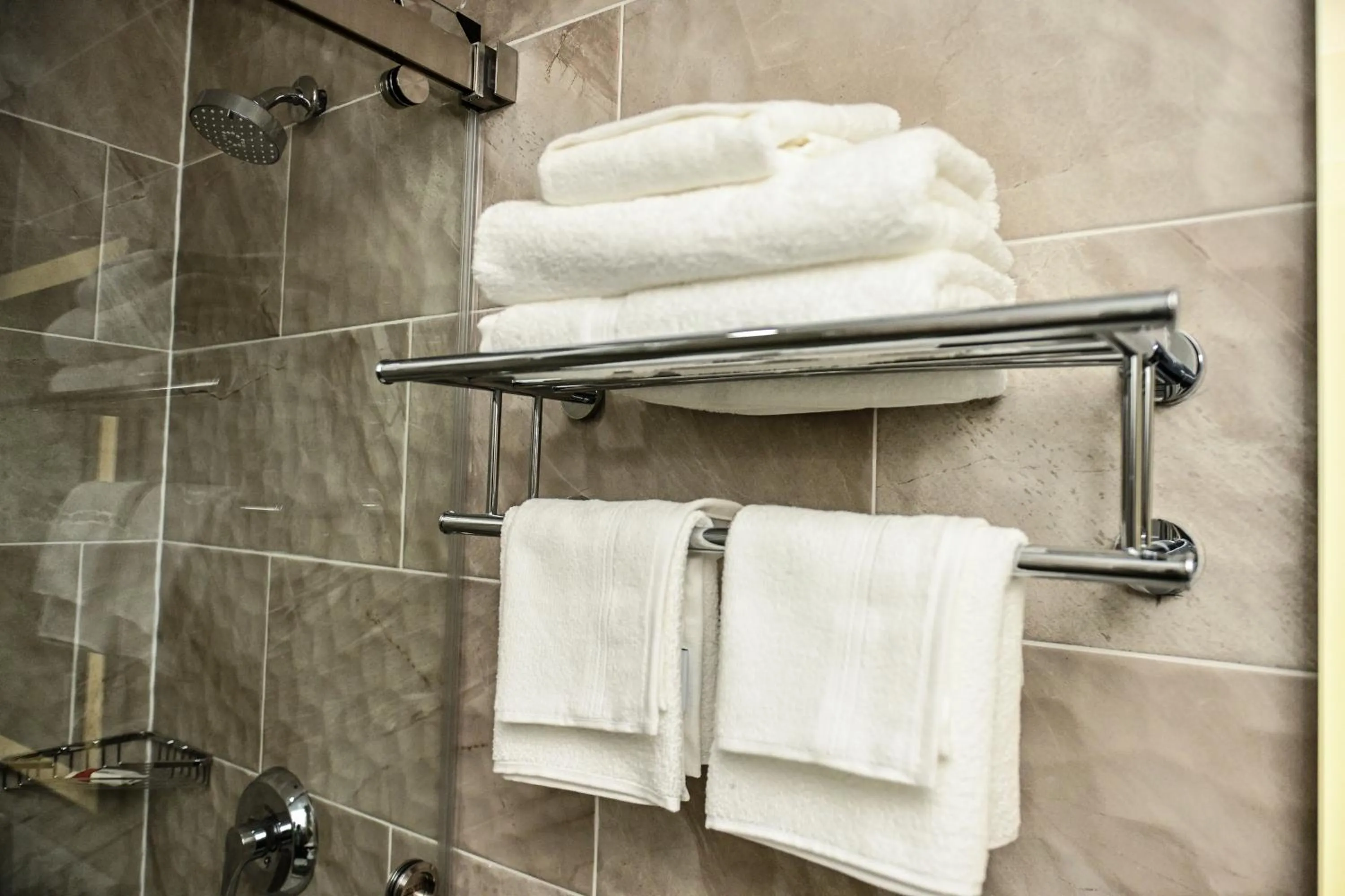 Days Inn by Wyndham Bronx NYC