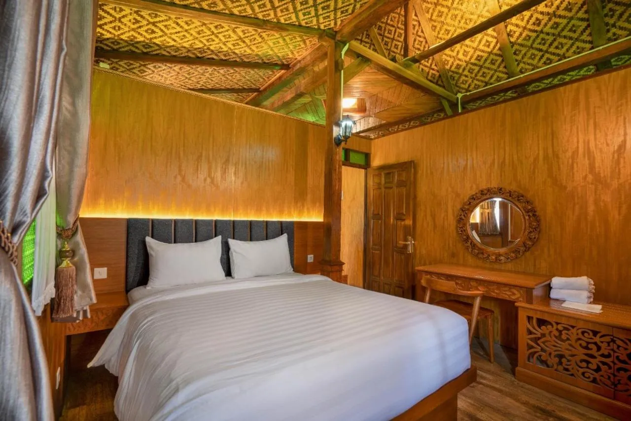 Bed in Hadipriyanto Homestay