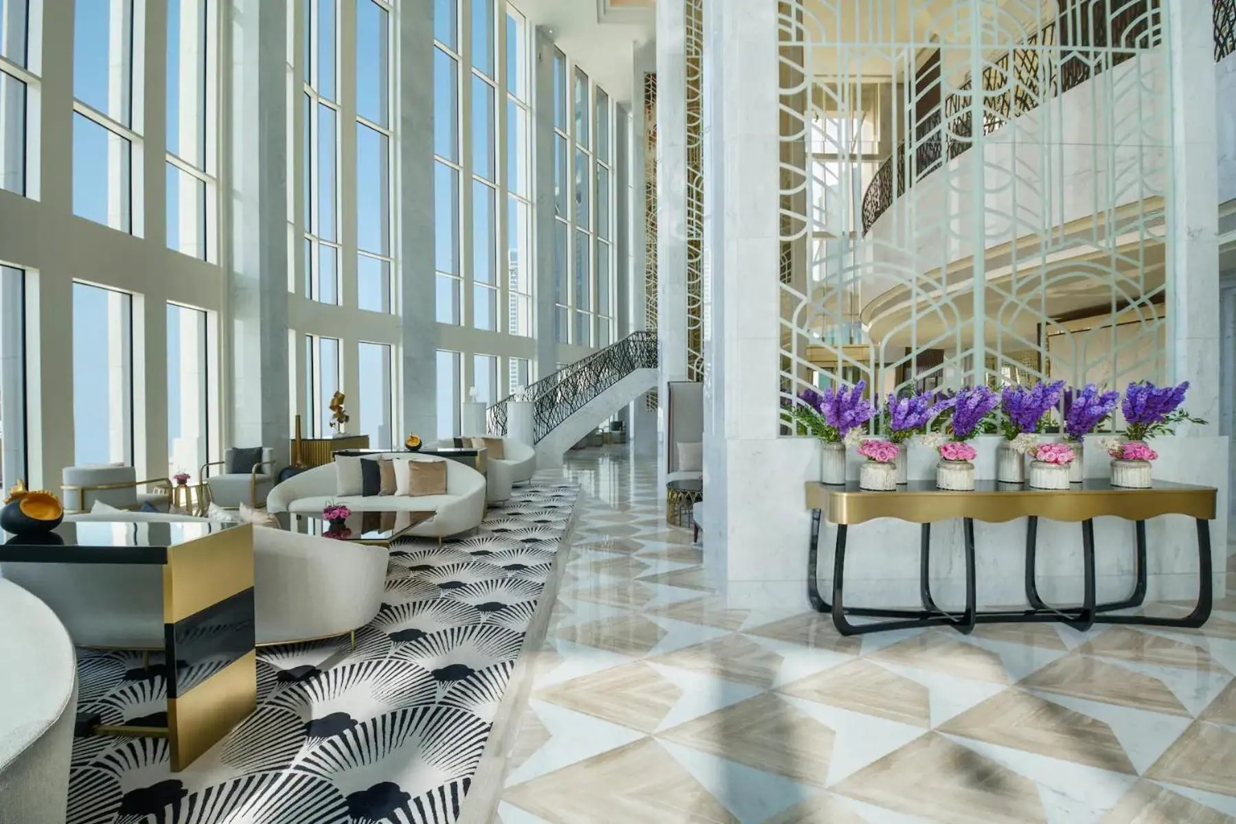 Lobby or reception in Wyndham Grand Doha West Bay Beach