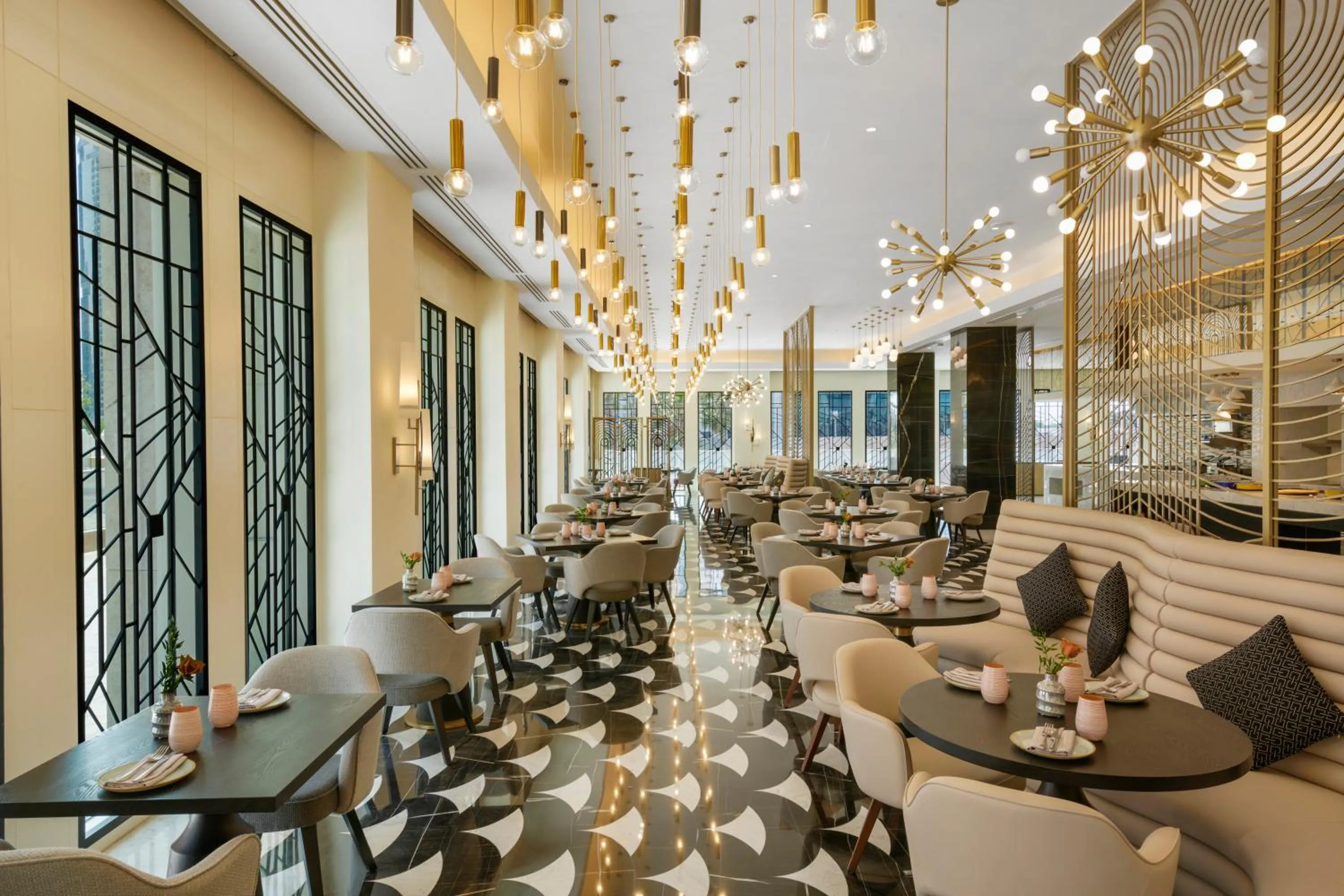 Restaurant/places to eat in Wyndham Grand Doha West Bay Beach