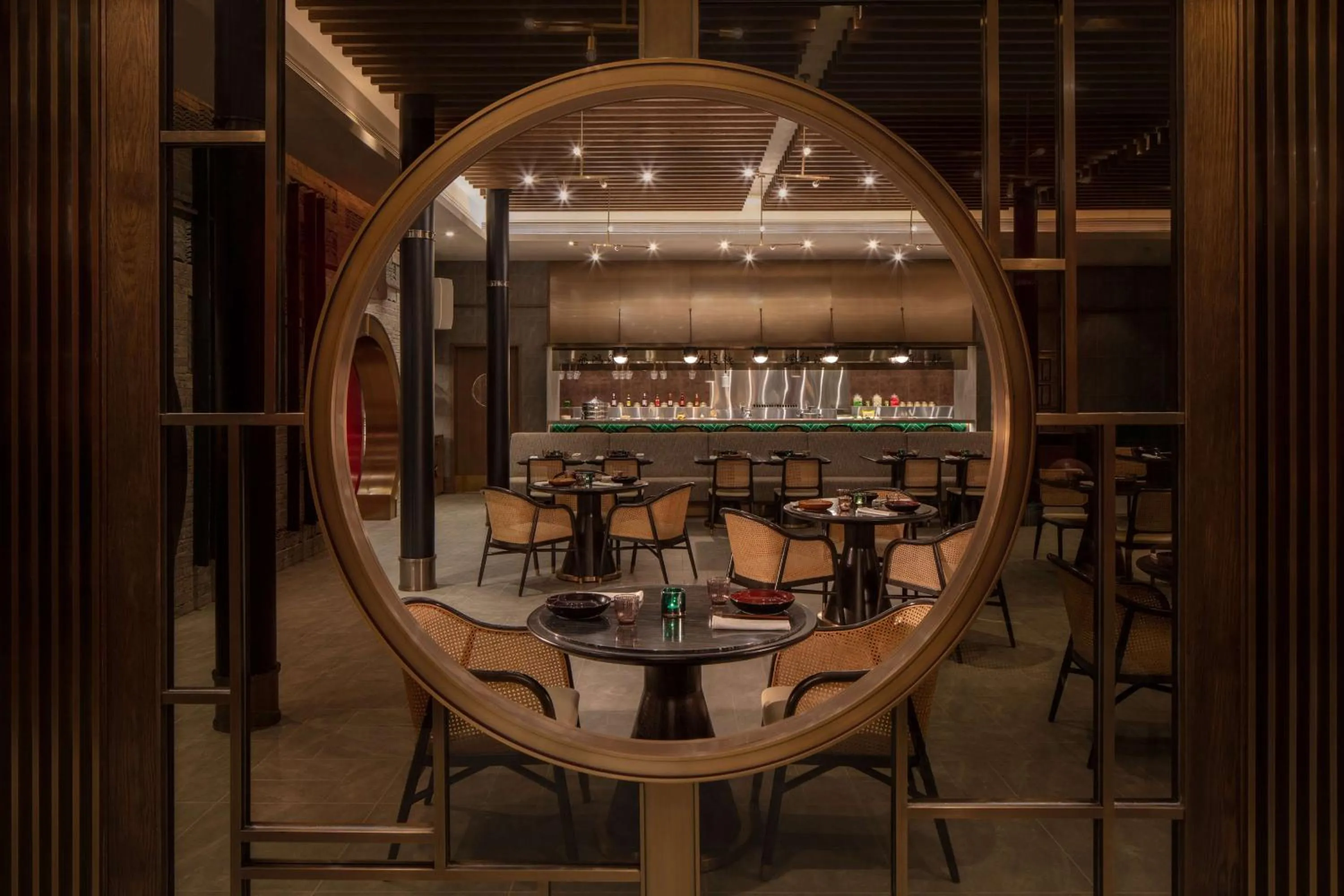 Restaurant/places to eat in Hyatt Regency Trivandrum