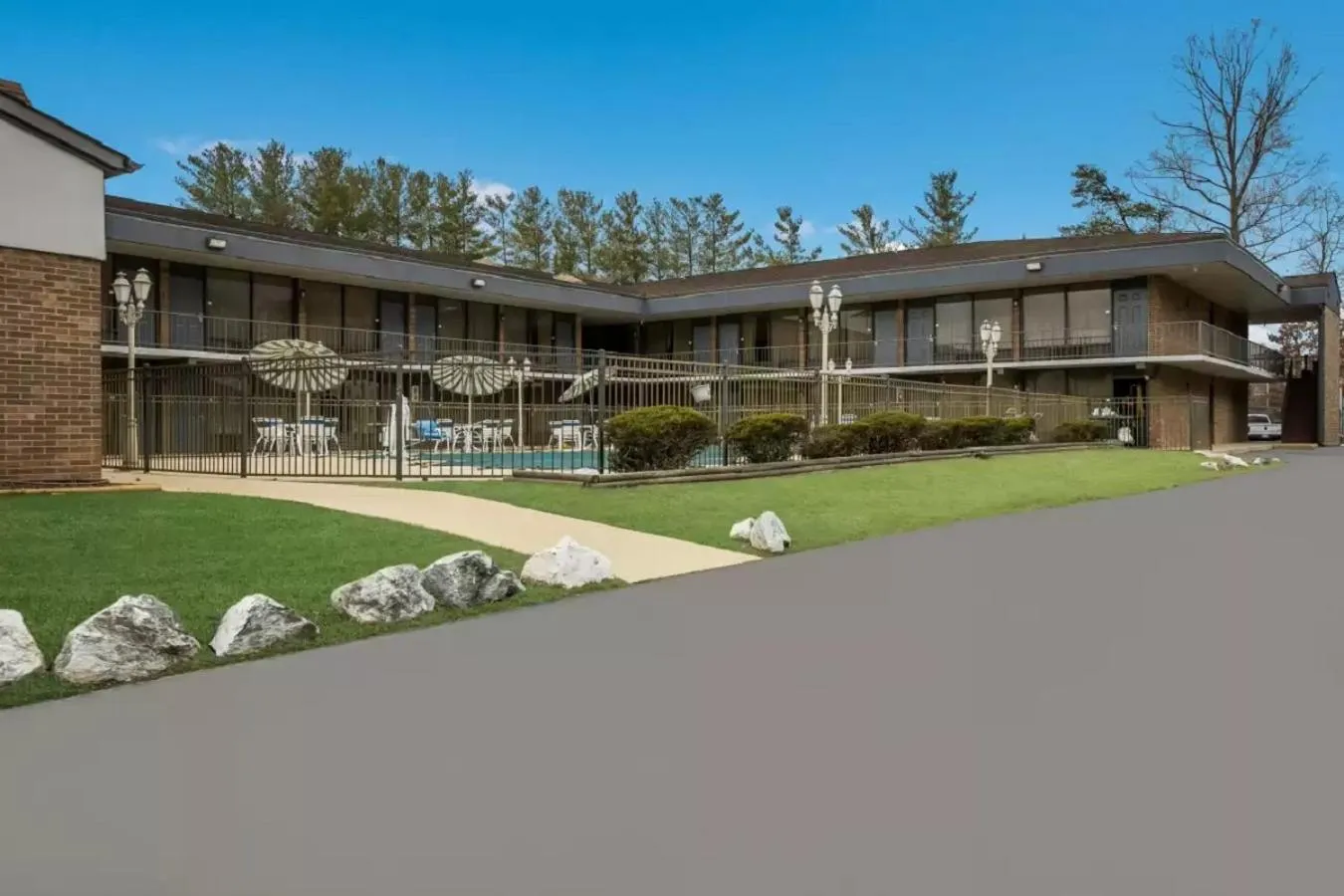 Property building in Quality Inn Asheville Airport