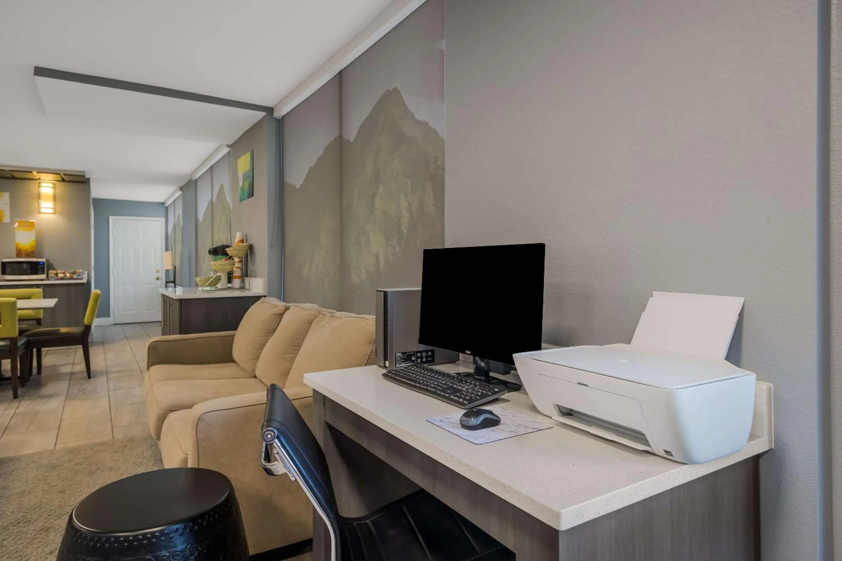 Business facilities in Quality Inn Asheville Airport