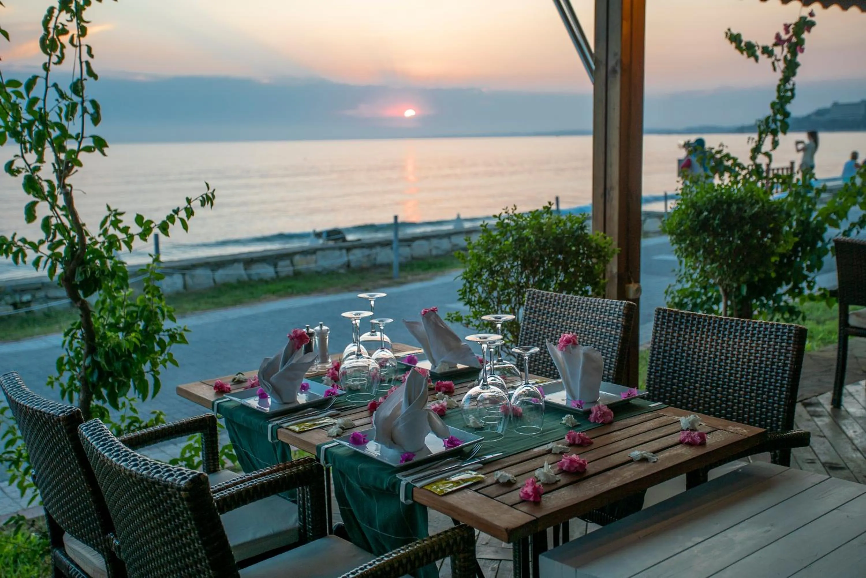 Patio in Side Beach Club