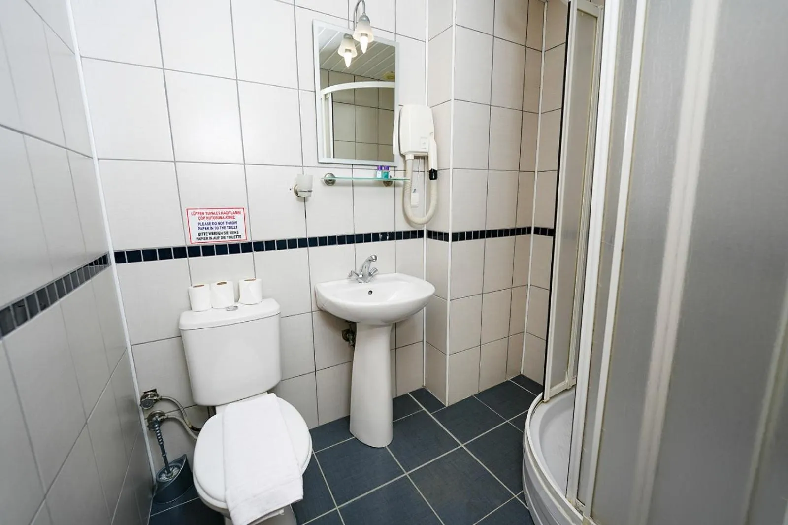 Shower in Side Beach Club