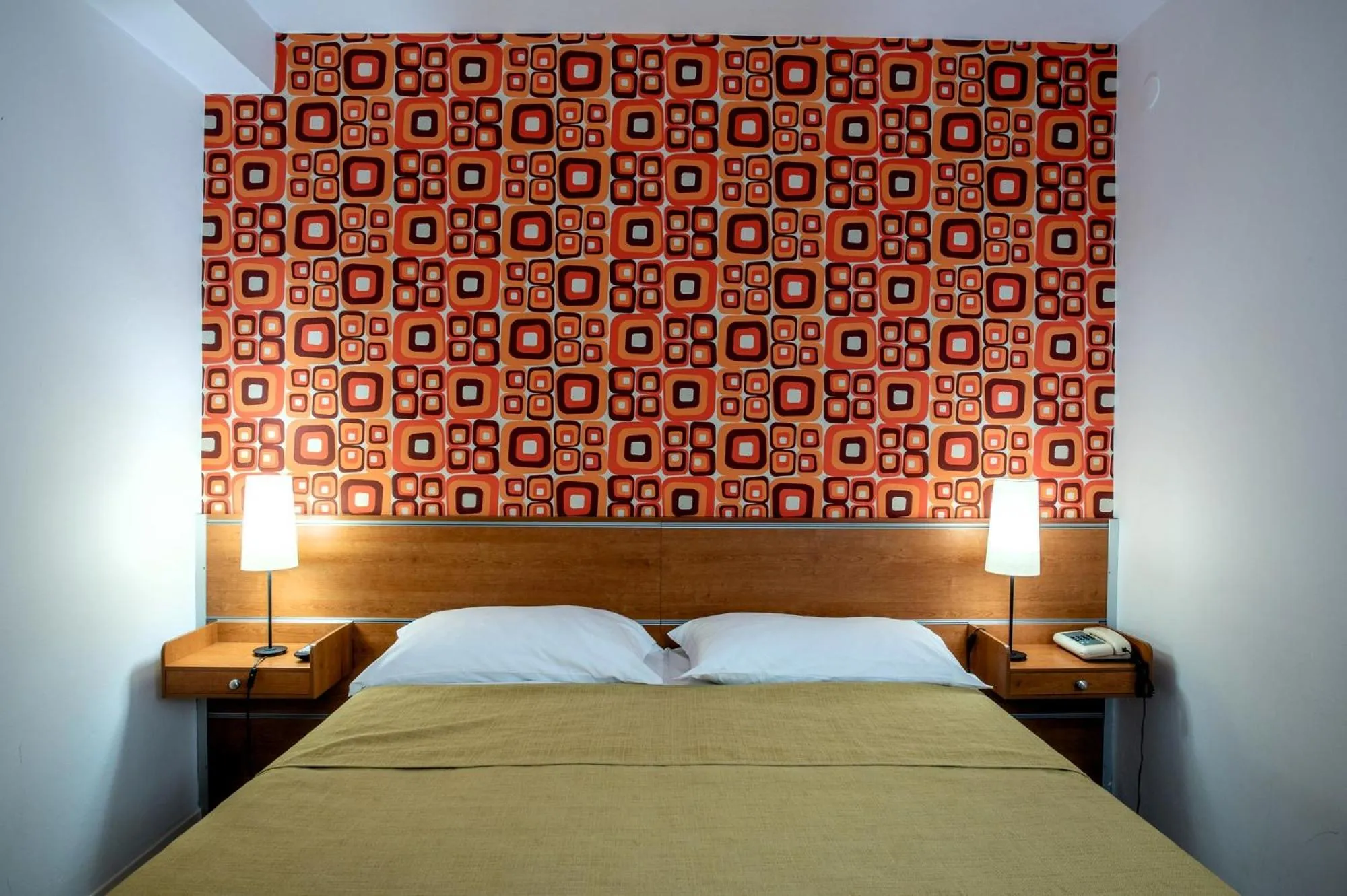 Restaurant/places to eat in Hotel Argentina