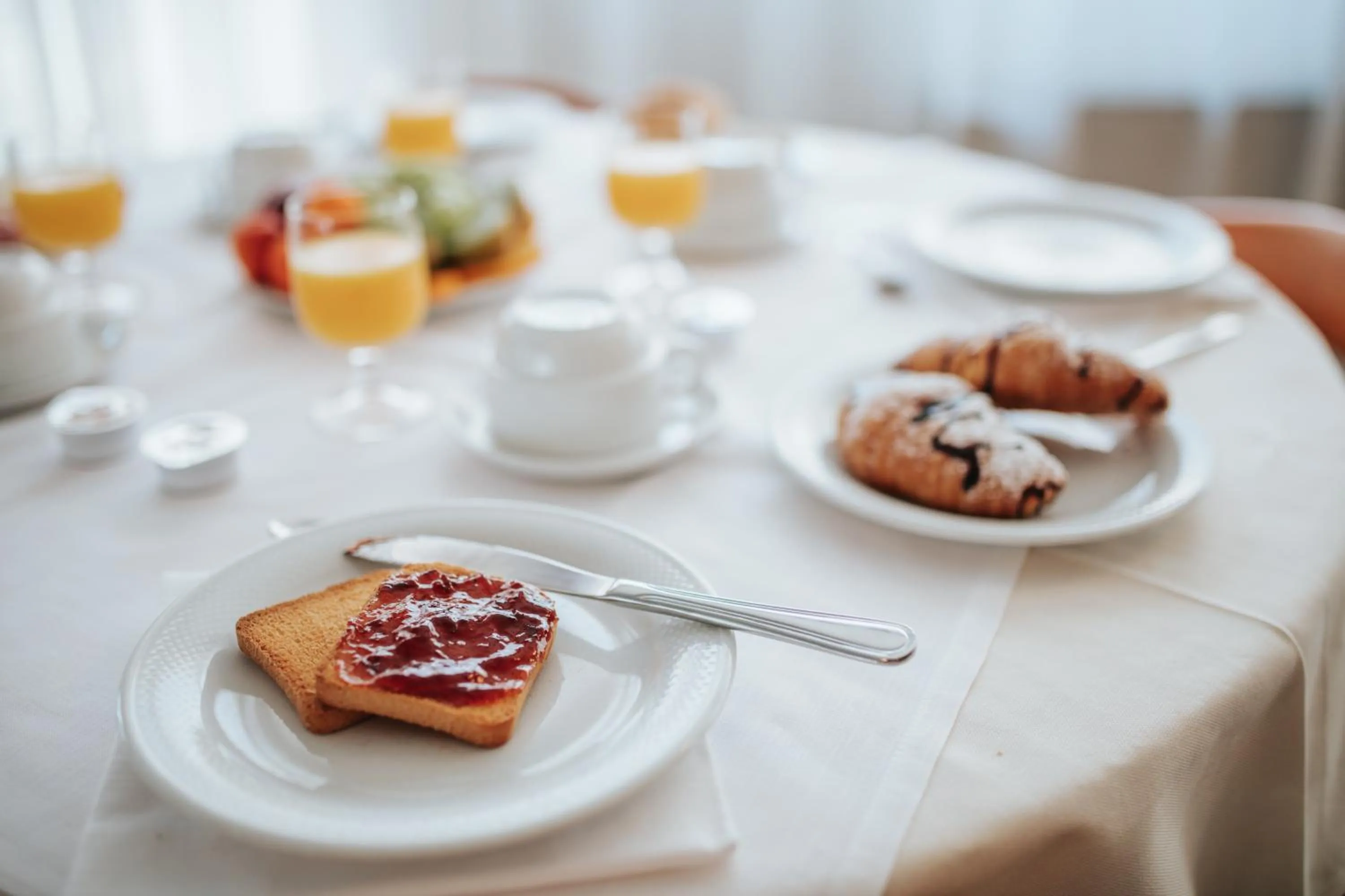 Food and drinks in Hotel Argentina