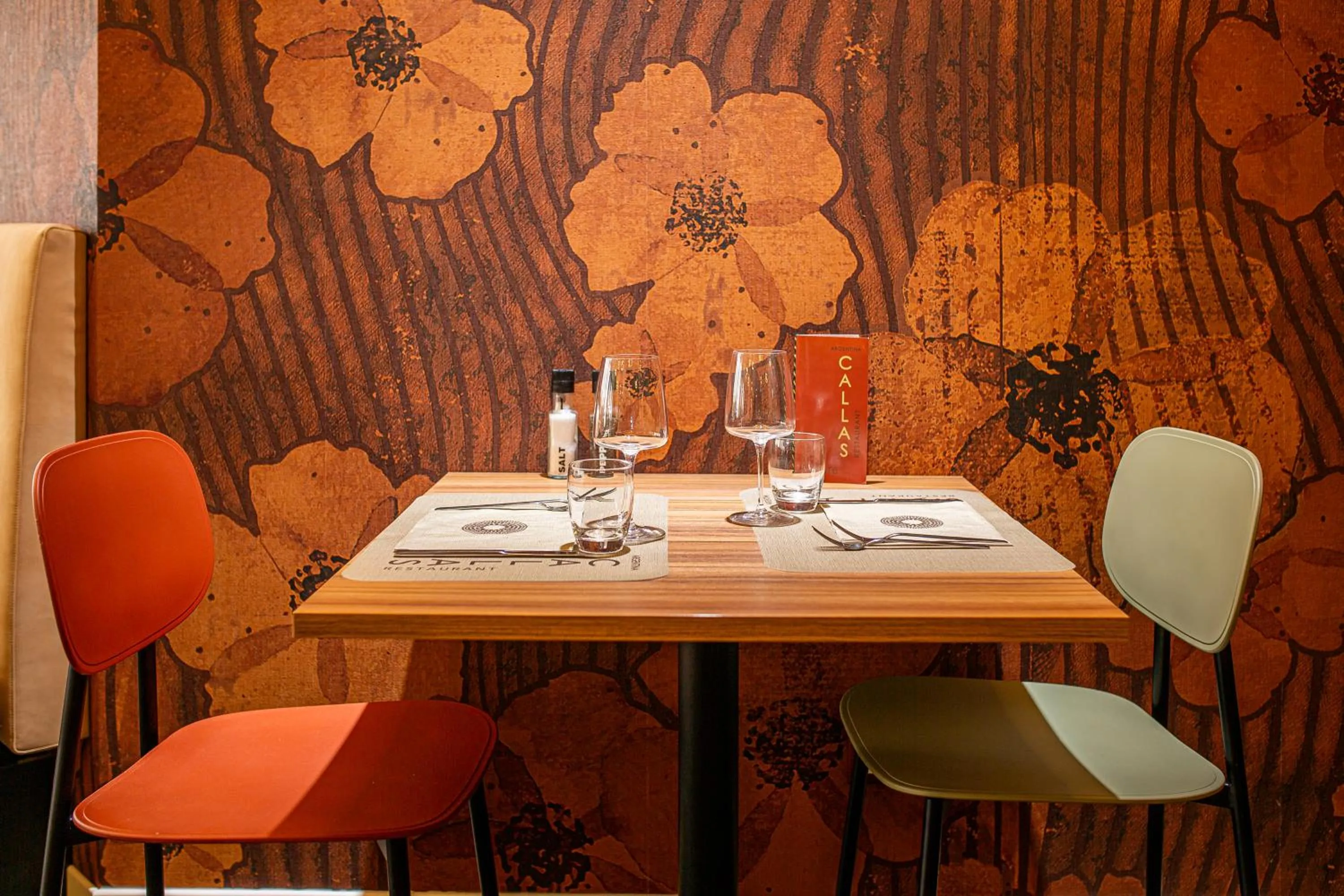 Restaurant/places to eat in Hotel Argentina