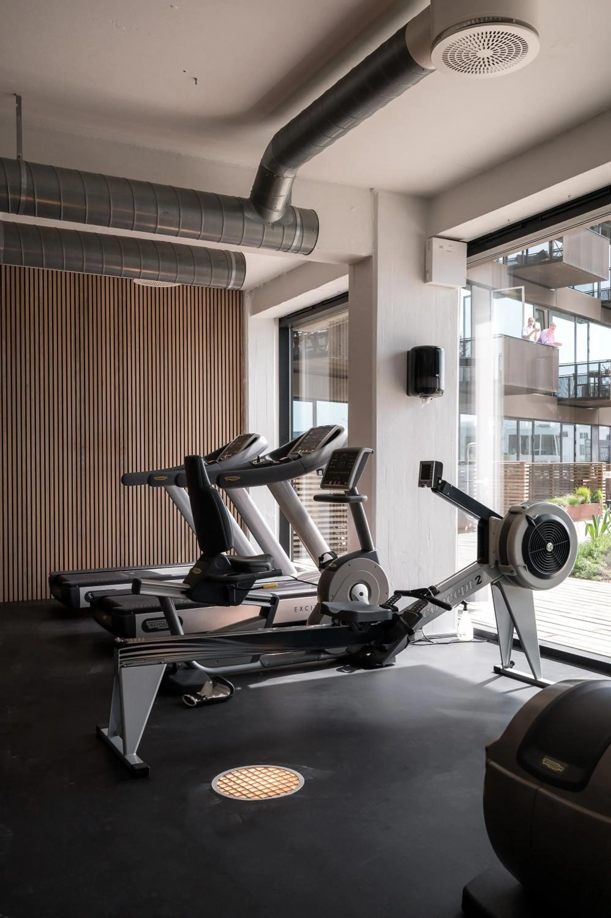 Fitness centre/facilities in The Pier Ateliers by Daniel&Jacob's