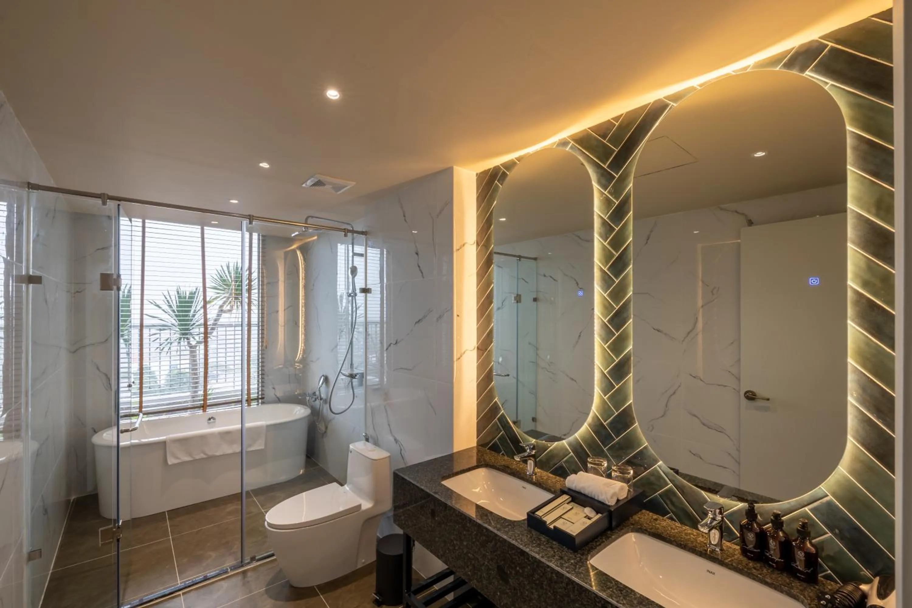 Bathroom in La Vela Hue Hotel