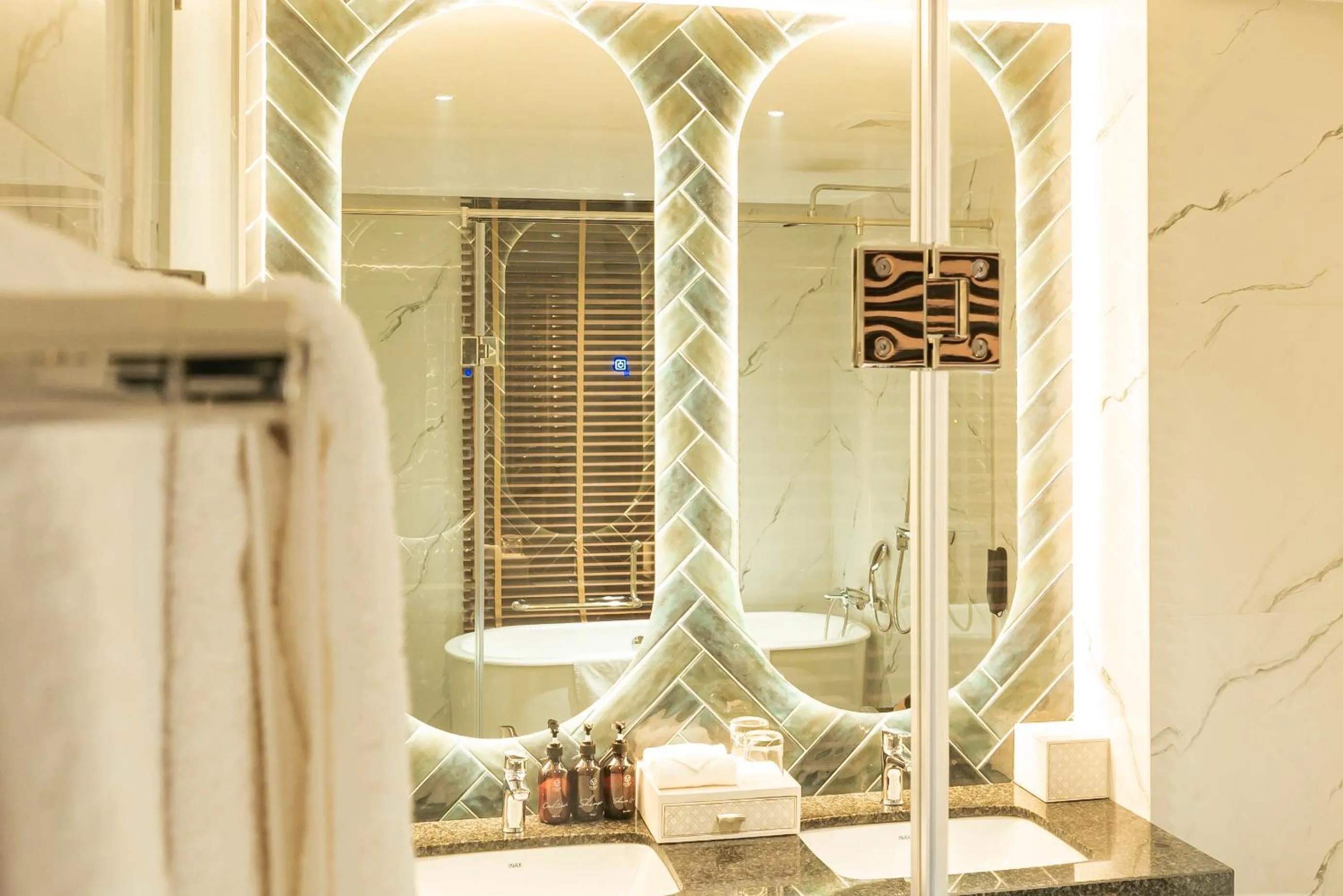 Bath in La Vela Hue Hotel