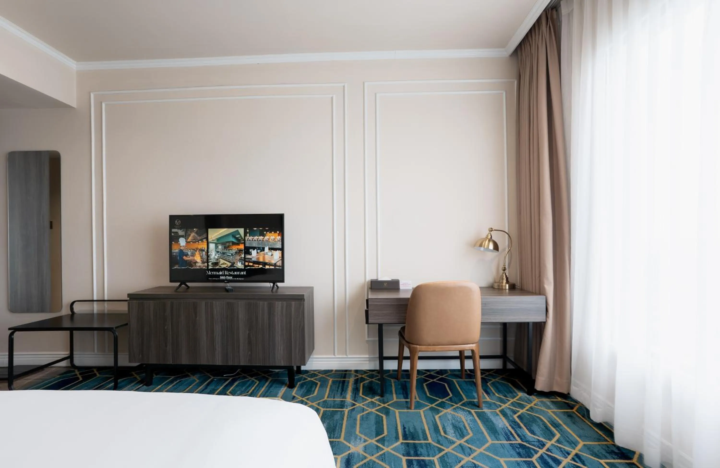 TV and multimedia, Bed in La Vela Hue Hotel