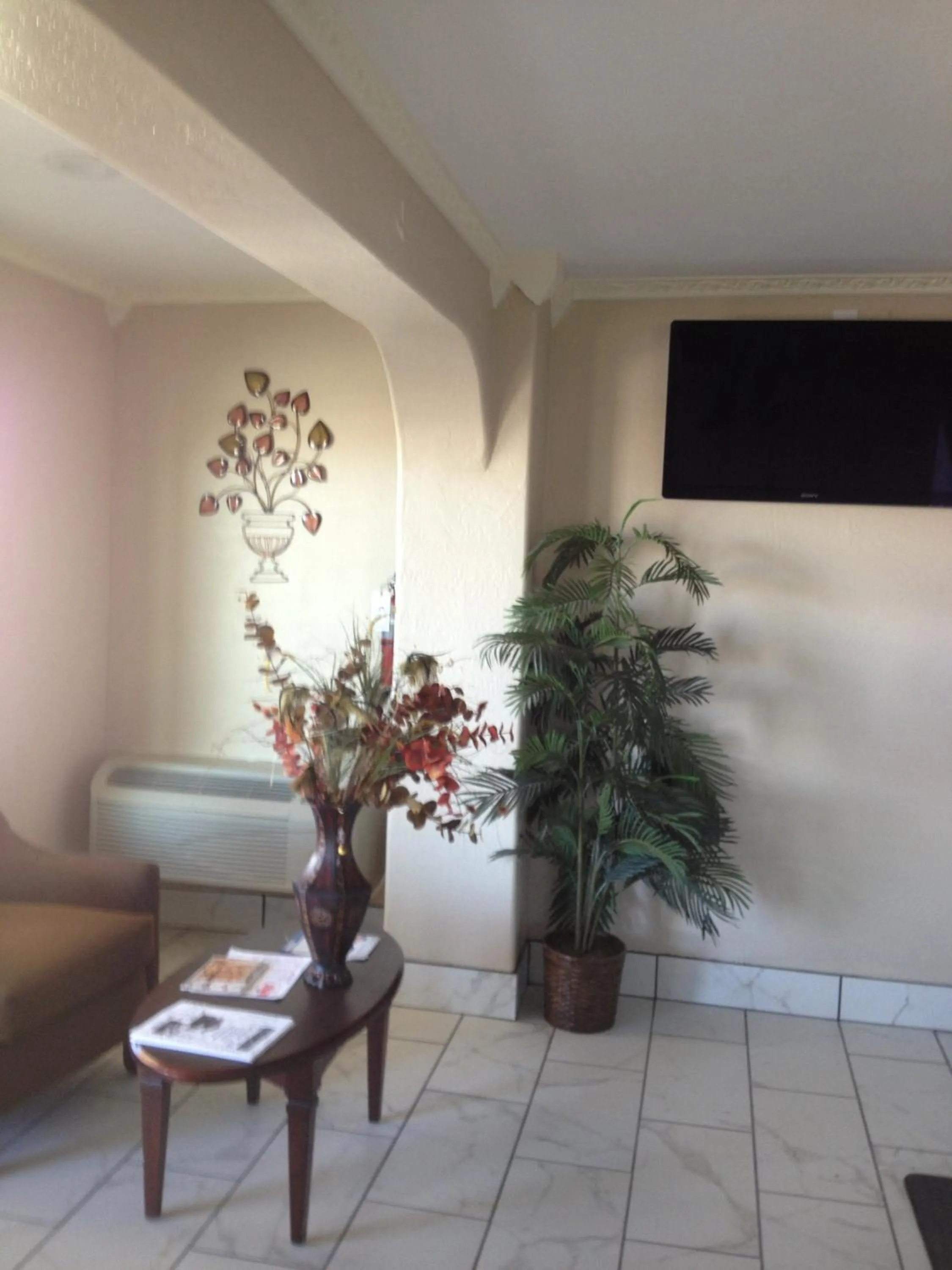 Lobby or reception in Executive Inn Snyder