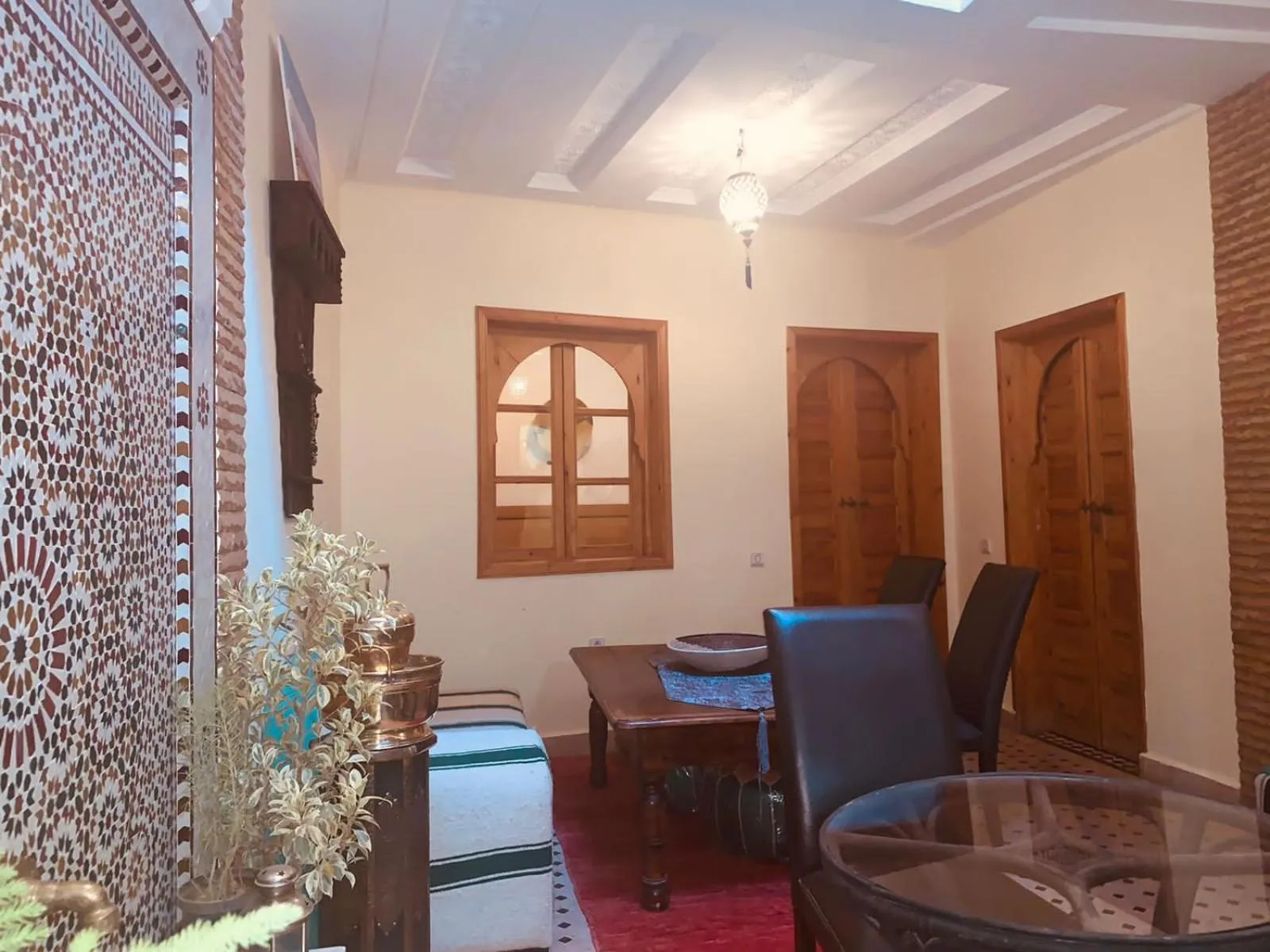 Living room in Riad Les Miroirs