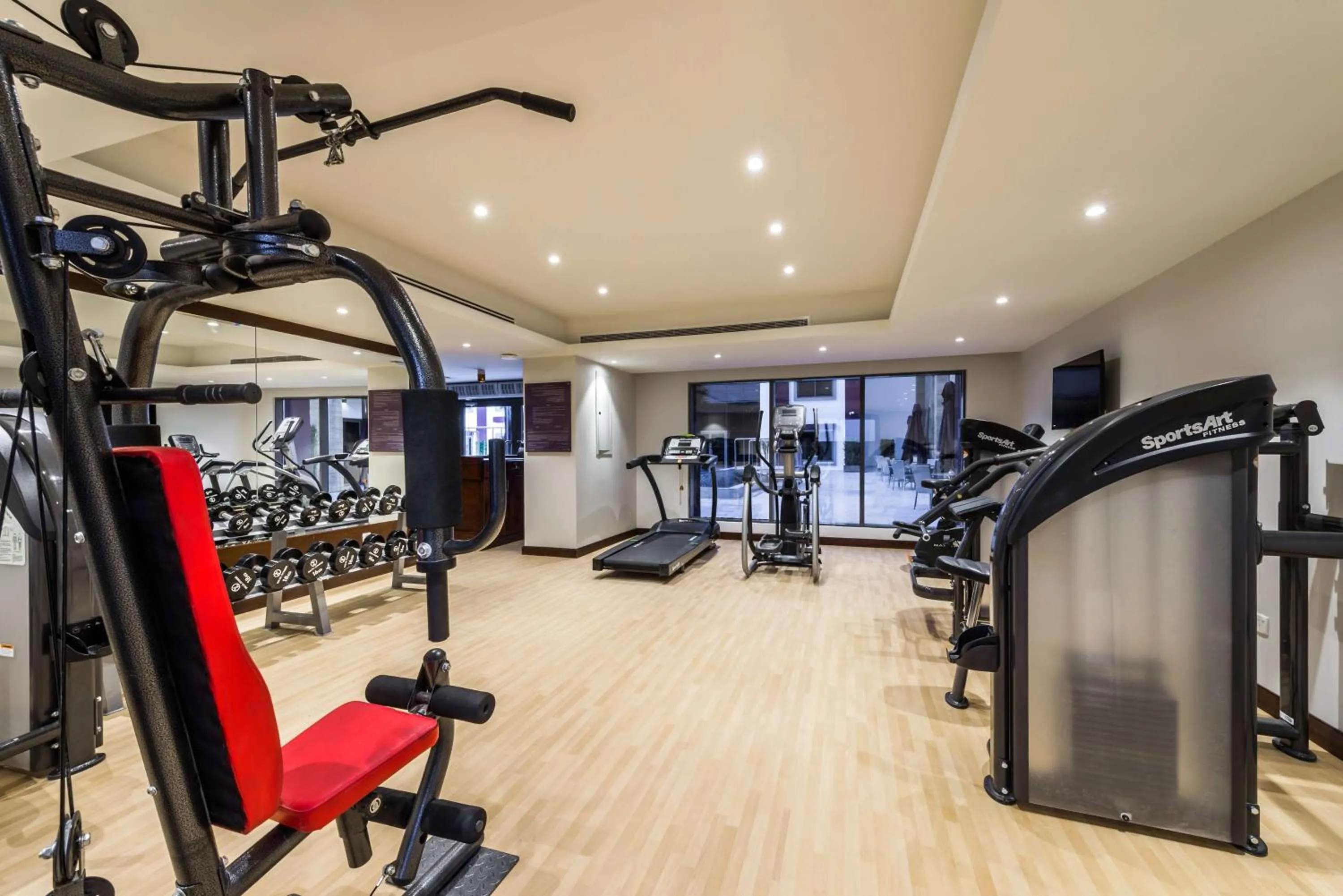 Spa and wellness centre/facilities in Best Western Plus Al Qurayyat City Center