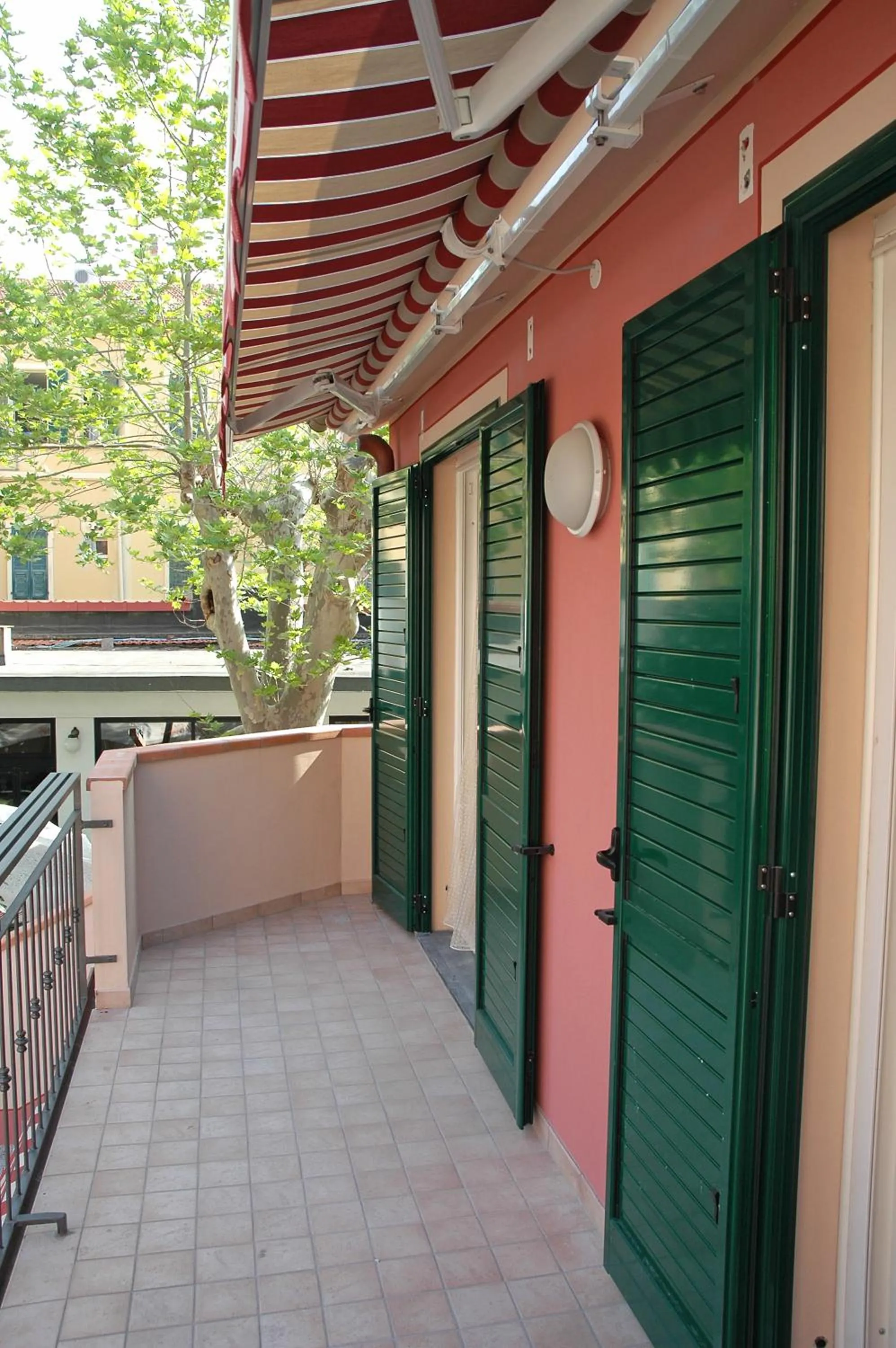 Balcony/Terrace in World Village Apartments