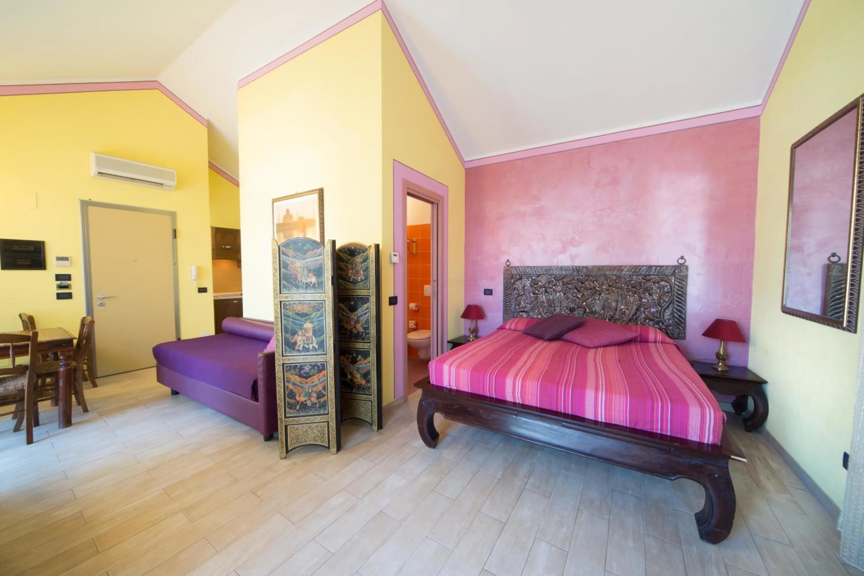 Photo of the whole room, Bed in World Village Apartments