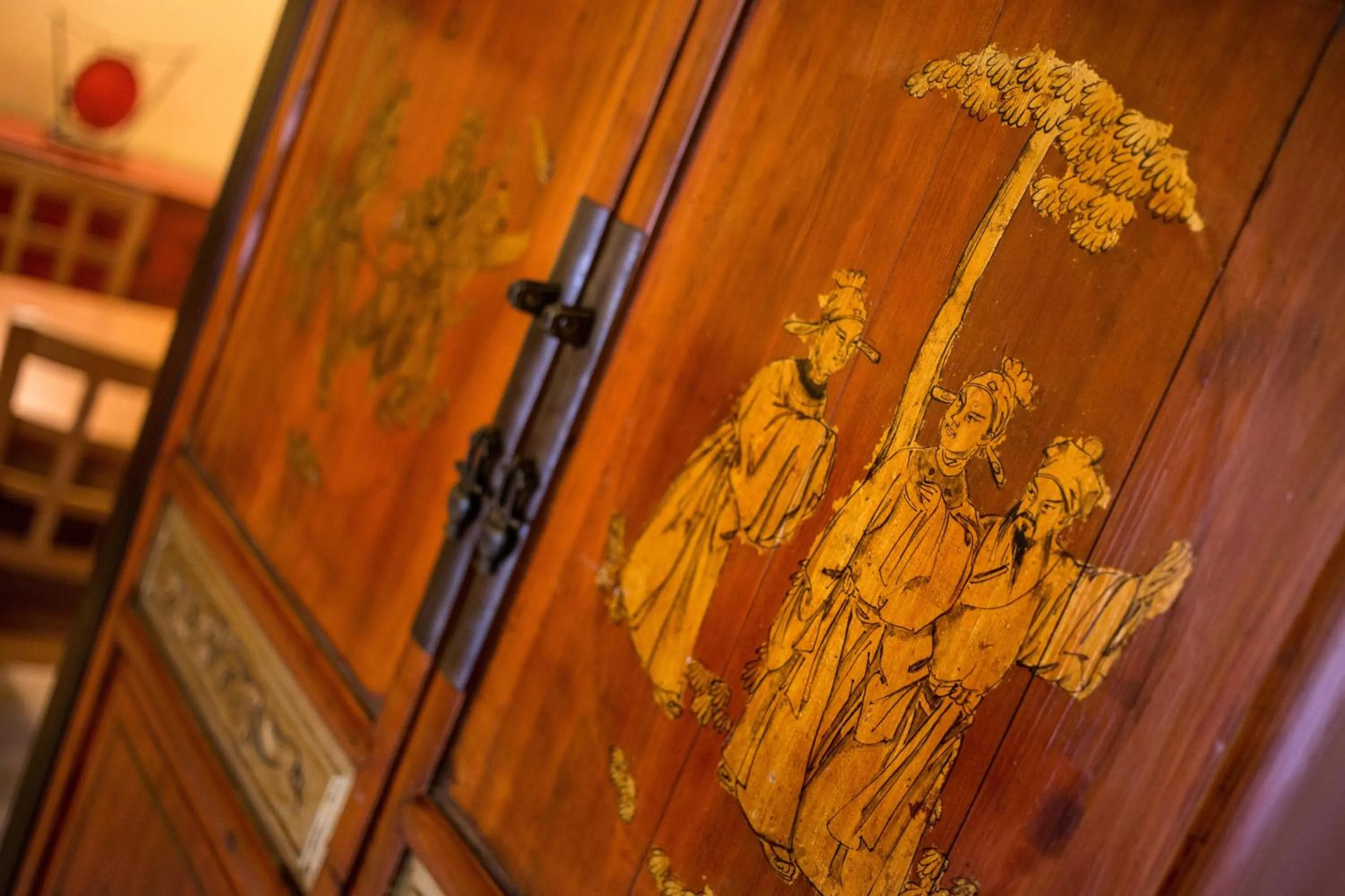 Decorative detail in World Village Apartments