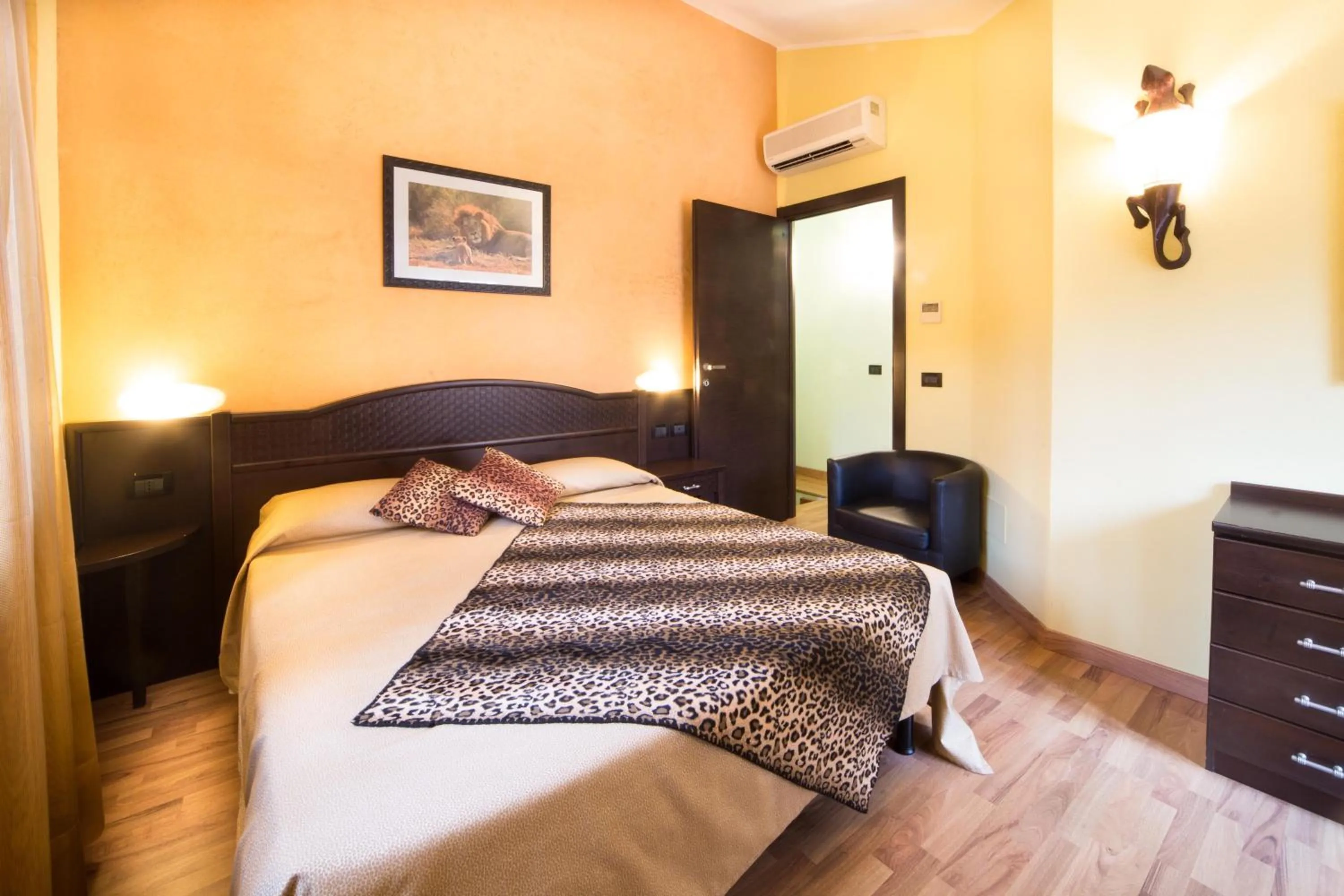 Bedroom, Bed in World Village Apartments