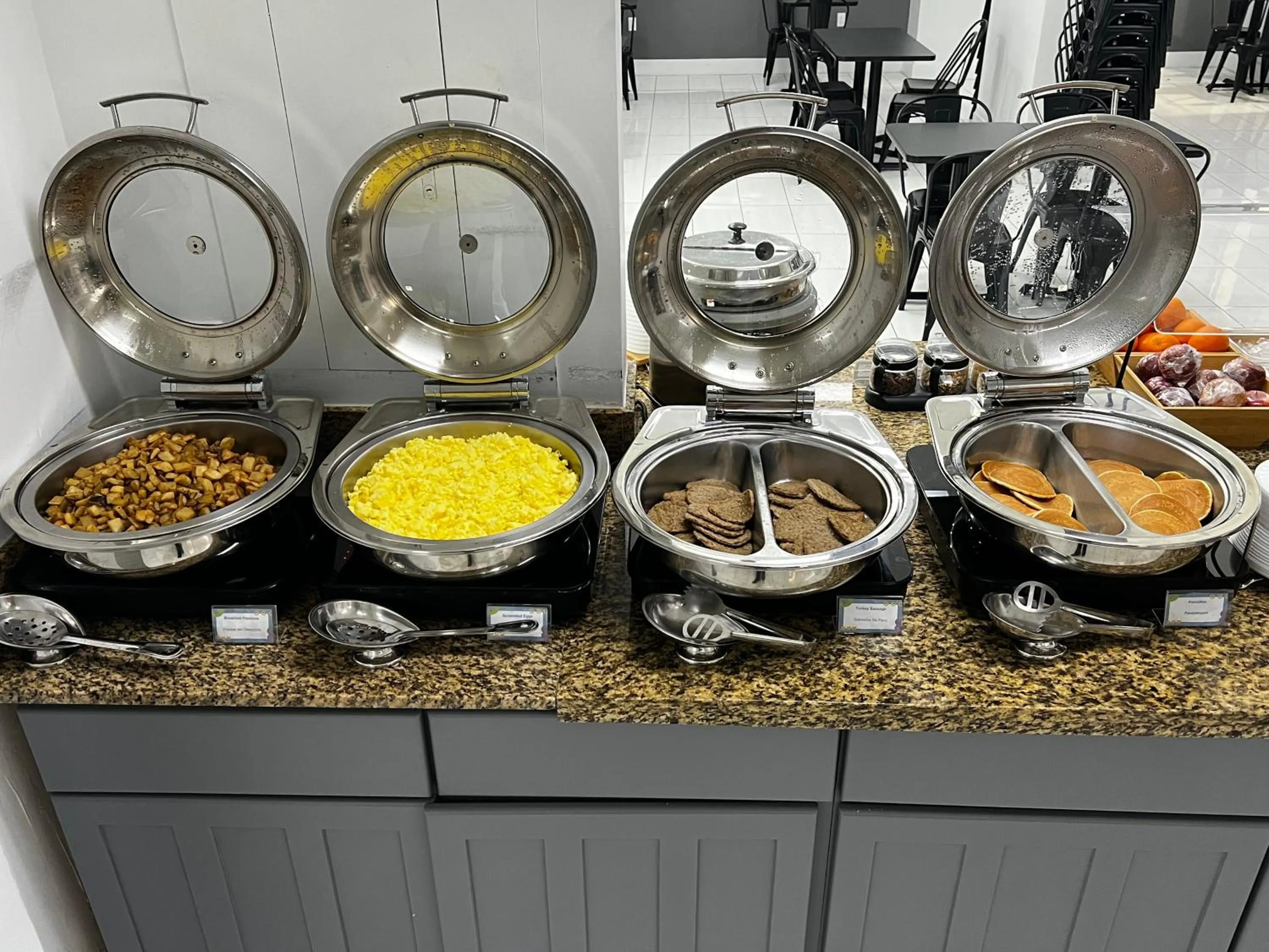 Breakfast in Baymont by Wyndham Jacksonville Airport