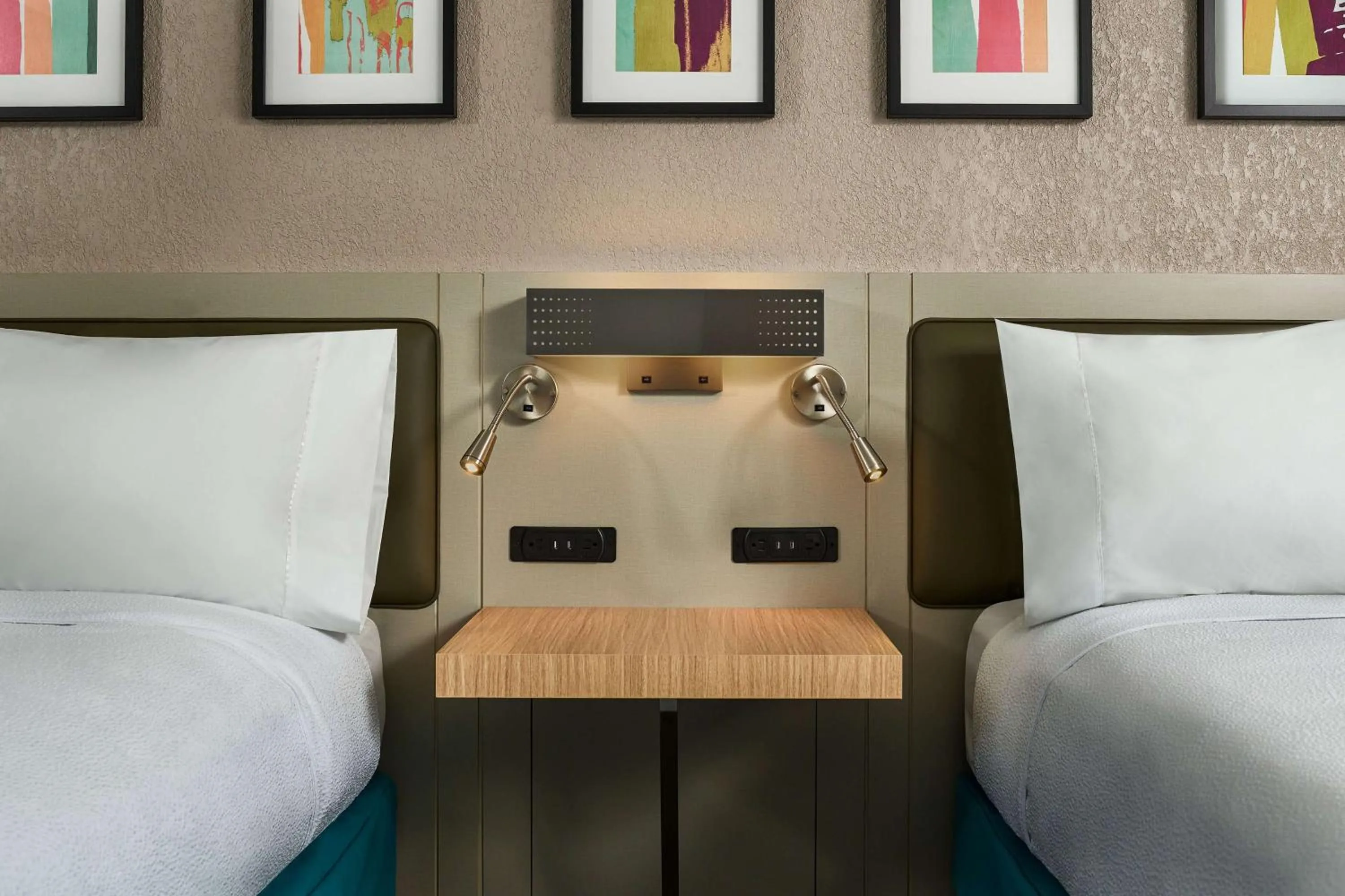 Bed in Hilton Garden Inn Tewksbury Andover