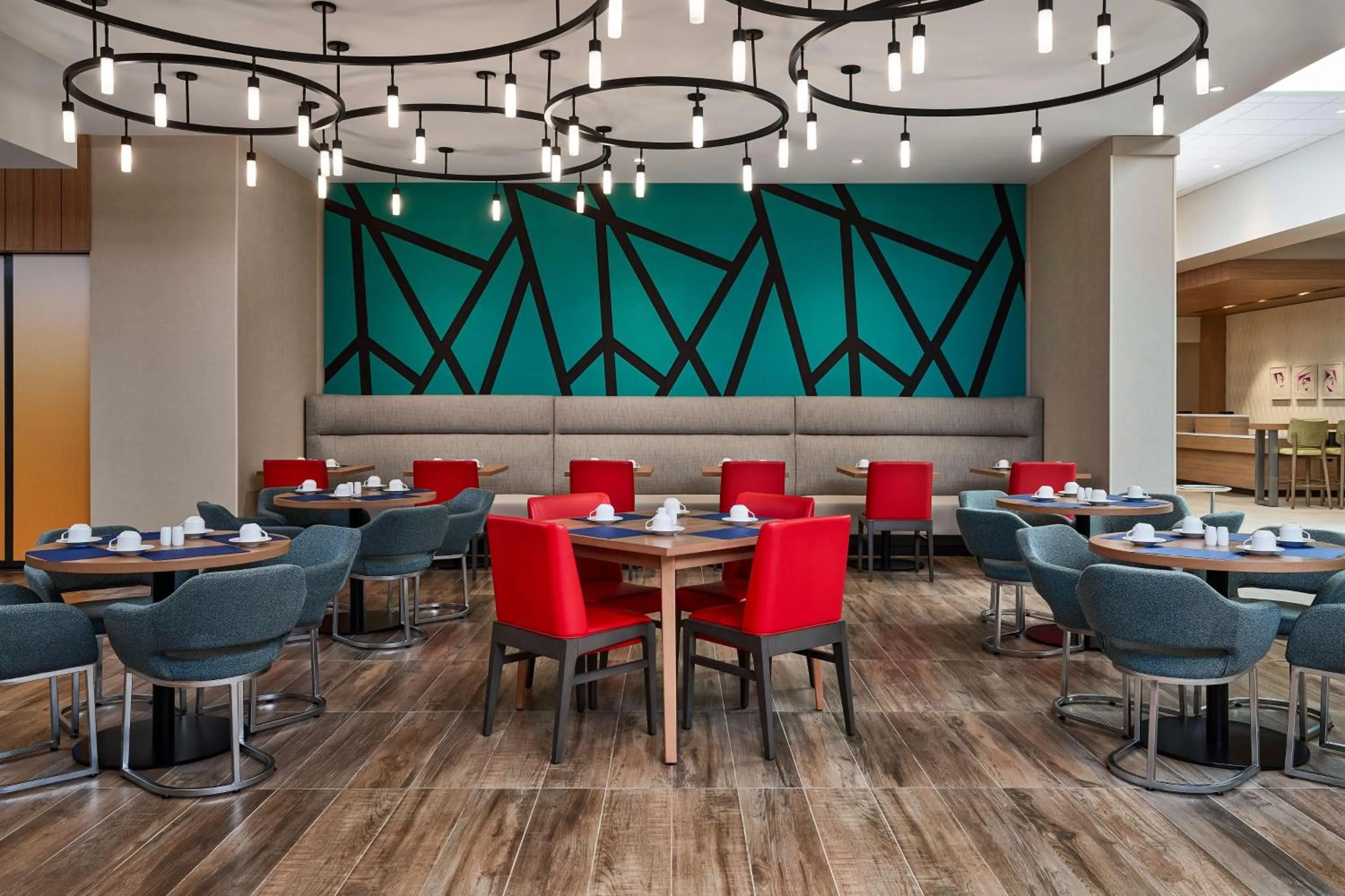 Restaurant/places to eat in Hilton Garden Inn Tewksbury Andover