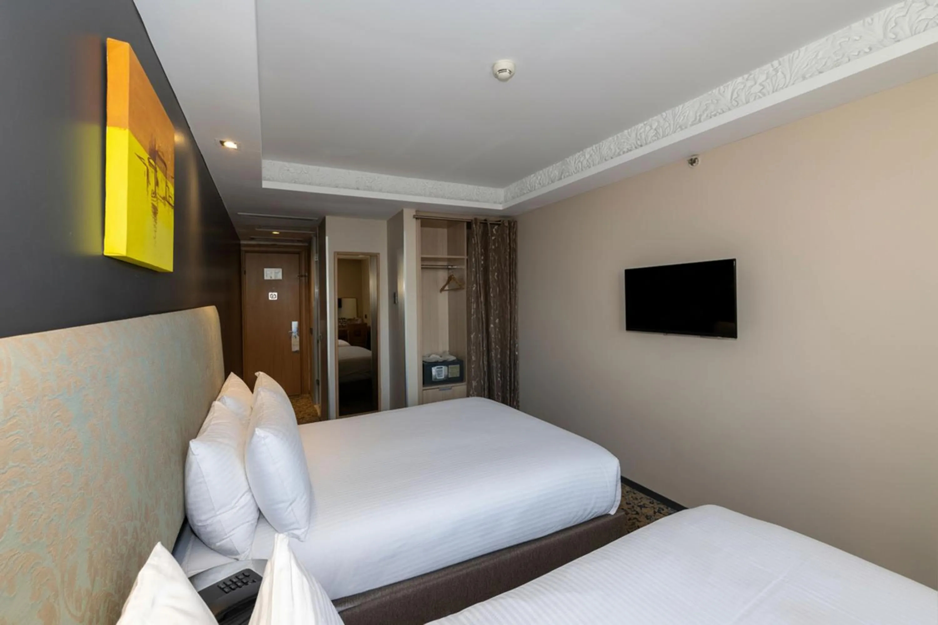 Bed in Pera Tulip Hotel & Spa