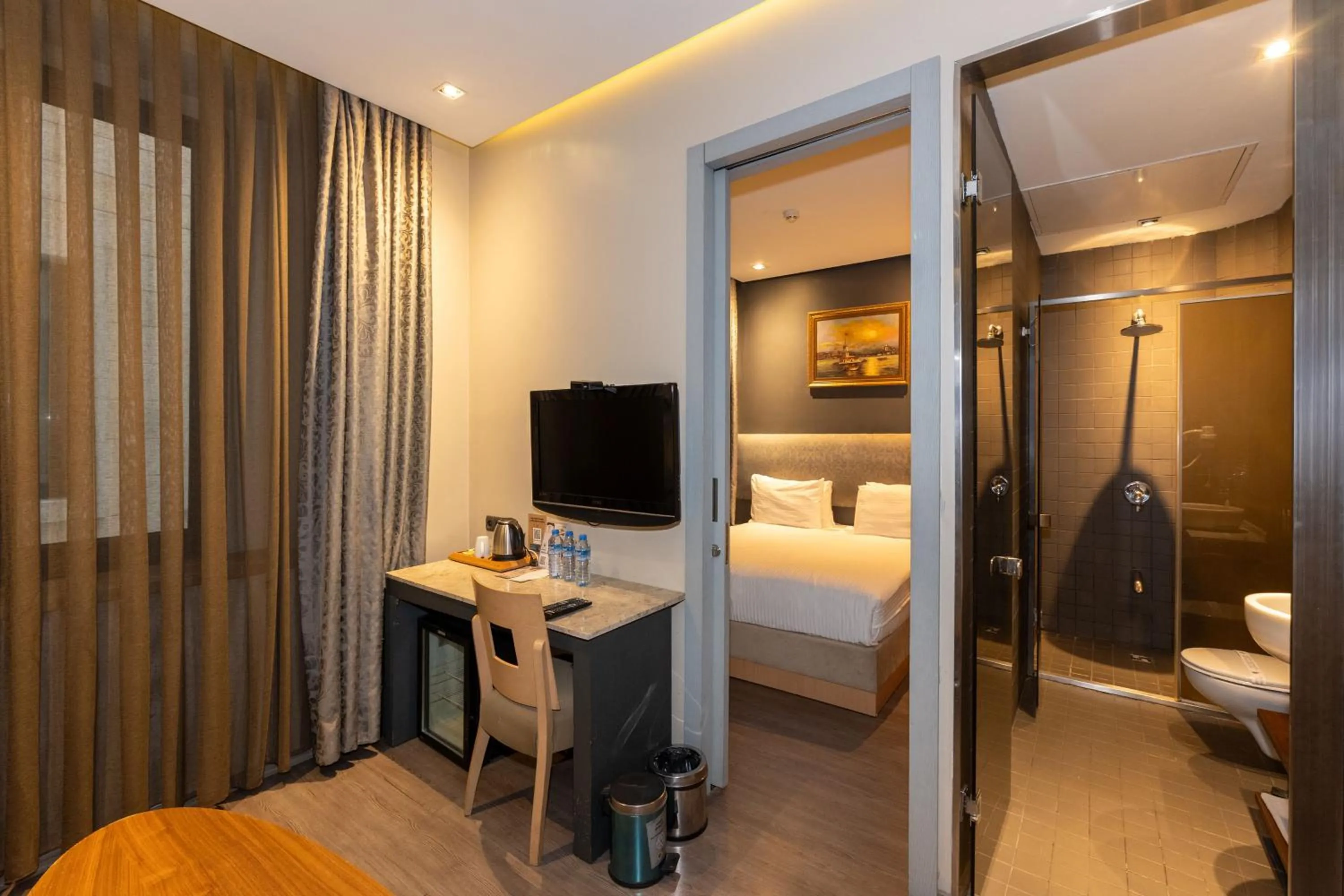 Photo of the whole room, Bed in Pera Tulip Hotel & Spa