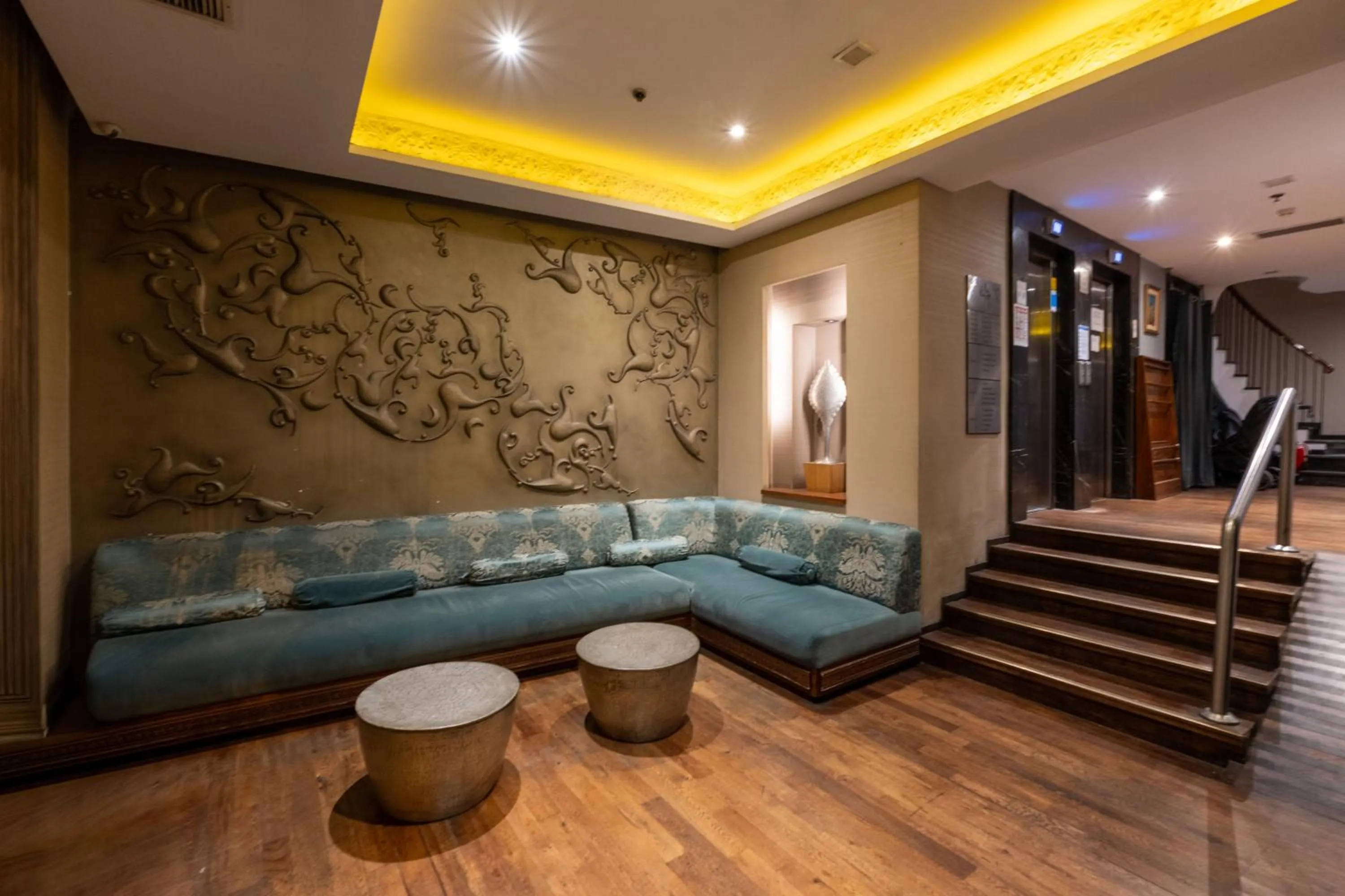 Seating area in Pera Tulip Hotel & Spa