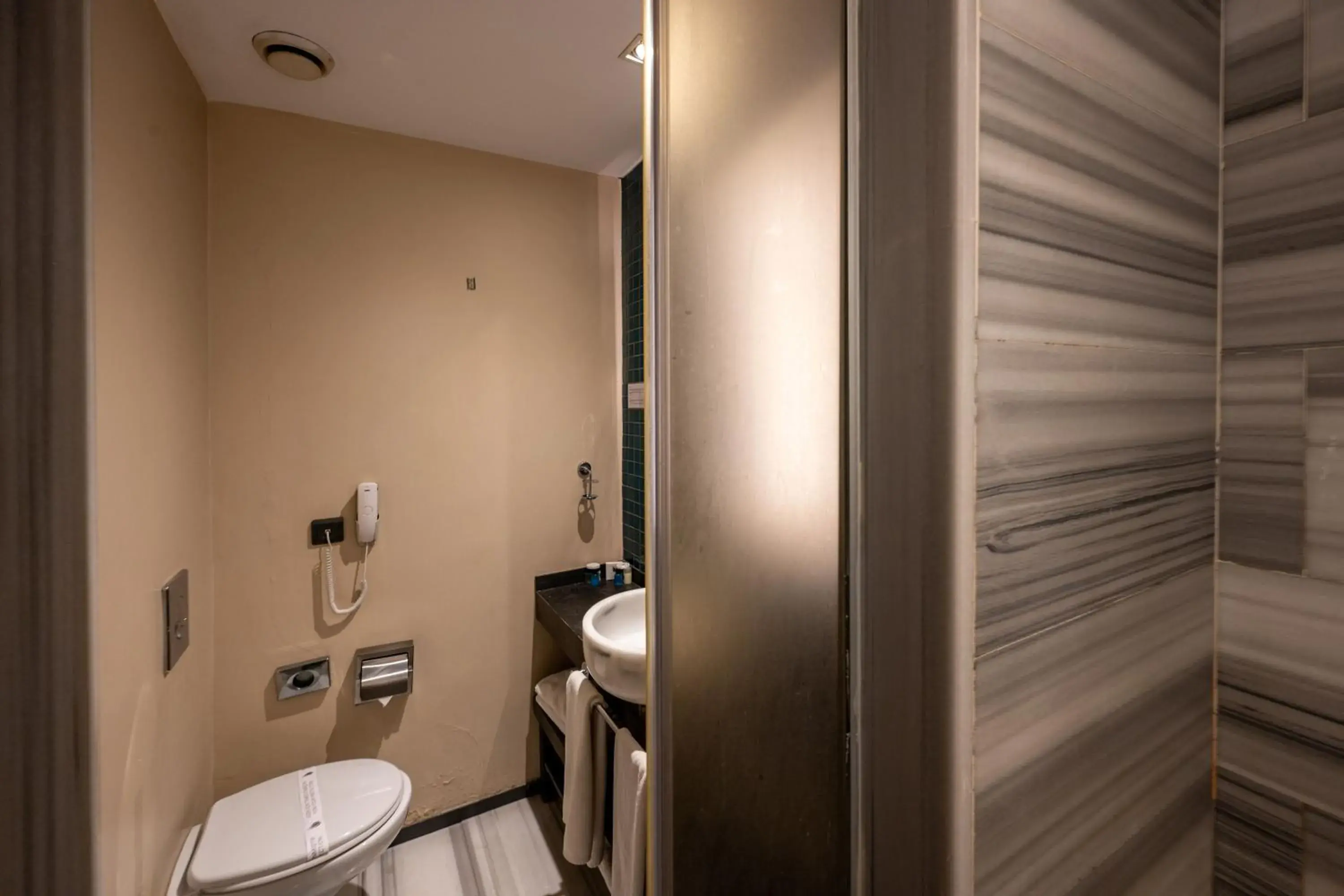 Junior Suite in Pera Tulip Hotel & Spa Junior Suite in Pera Tulip Hotel & Spa