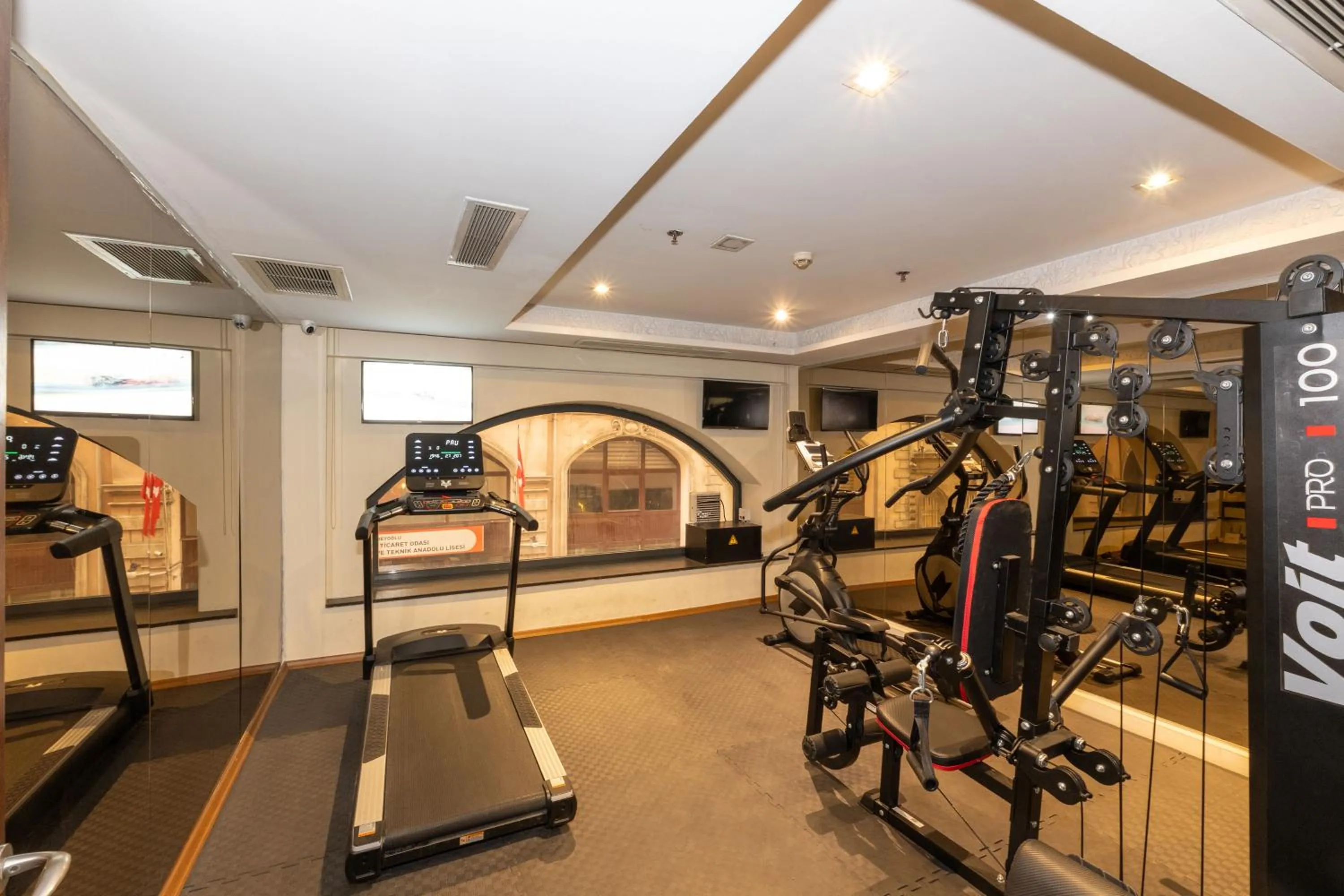 Fitness centre/facilities in Pera Tulip Hotel & Spa