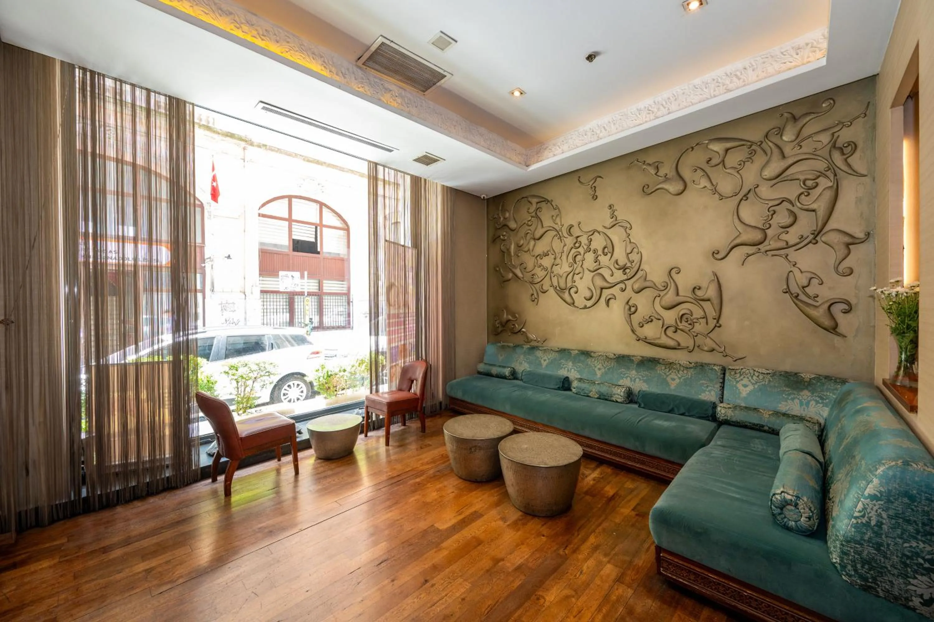 Seating area in Pera Tulip Hotel & Spa