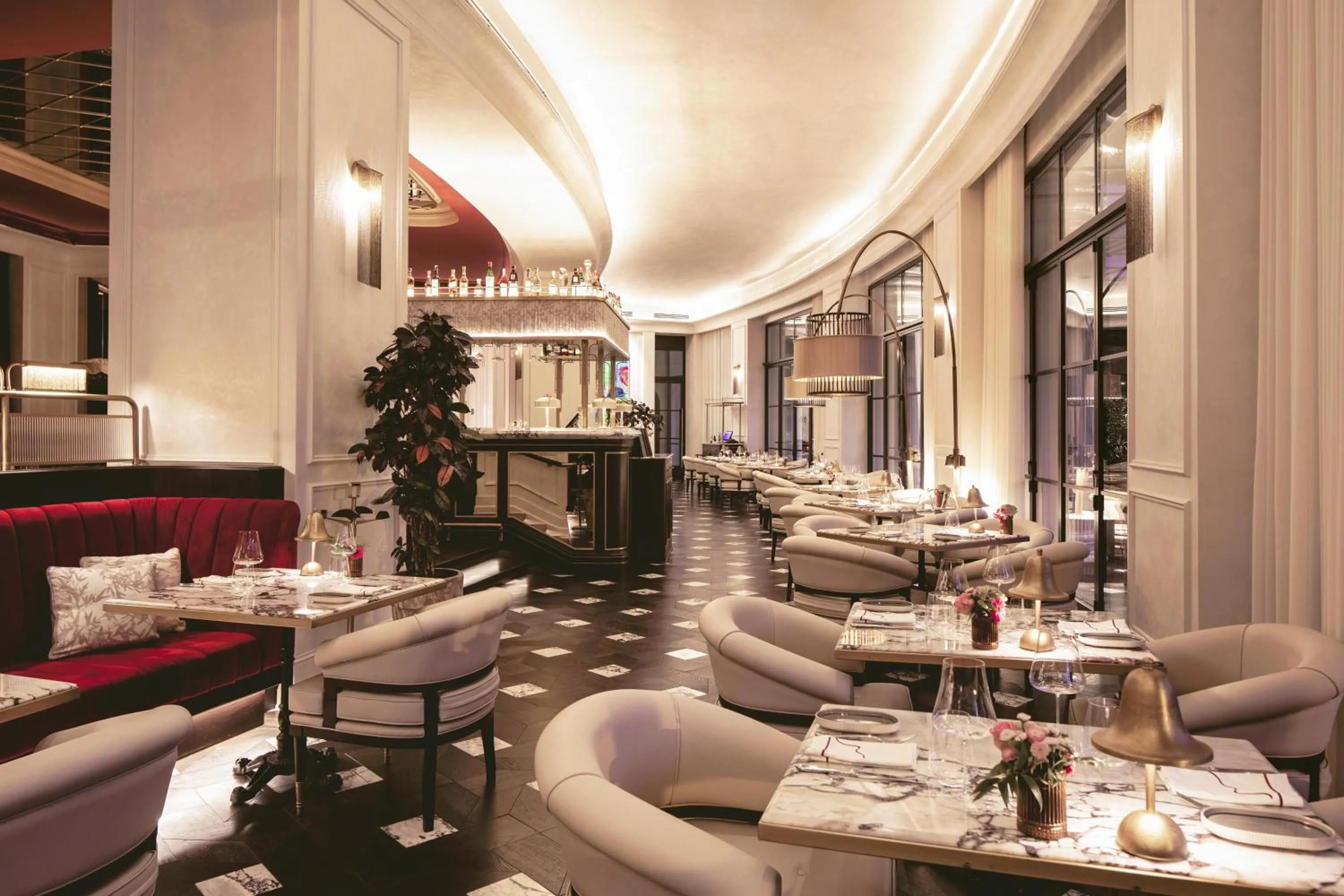 Restaurant/places to eat in Conrad Istanbul Bosphorus