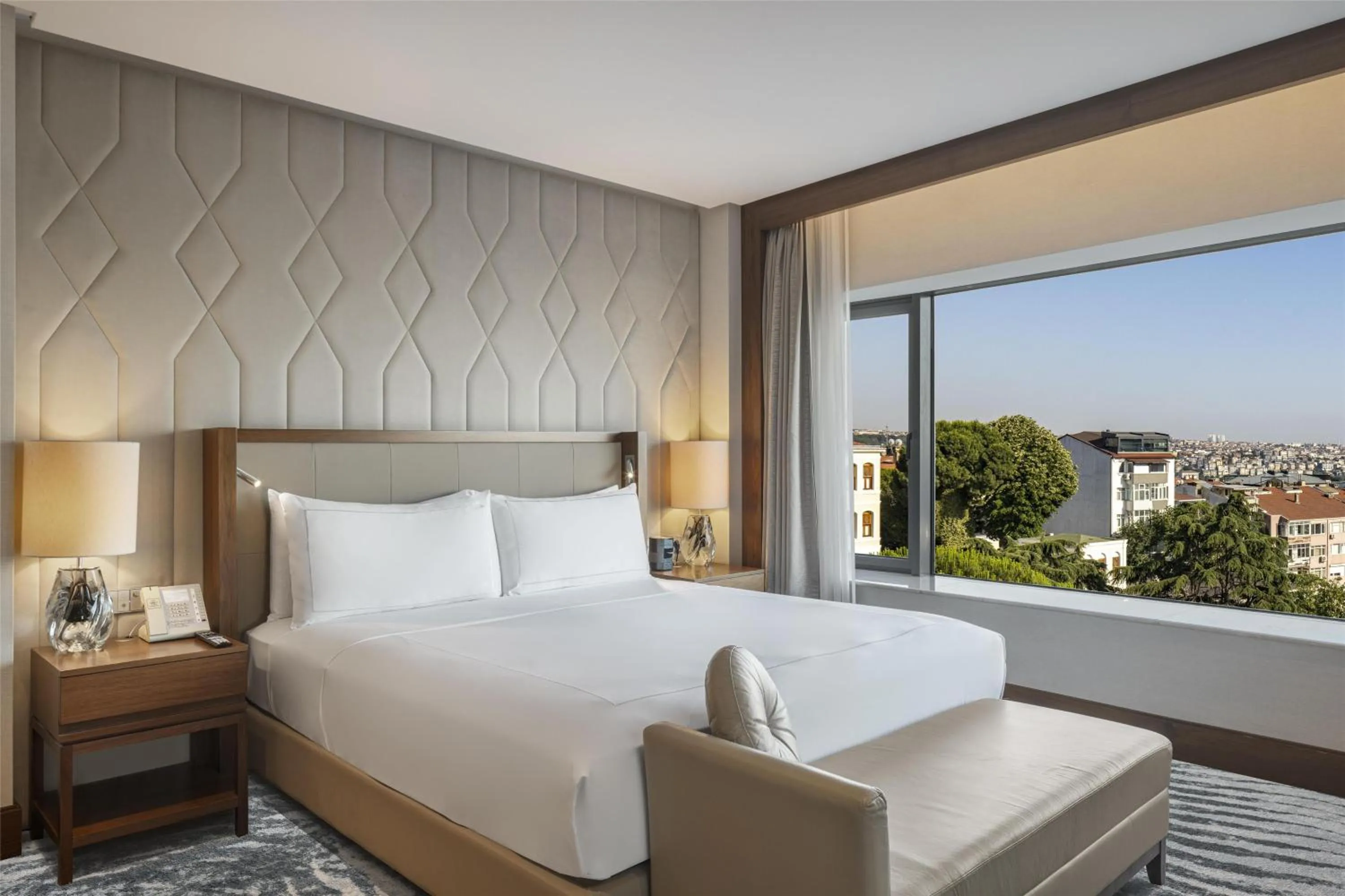 Bed in Conrad Istanbul Bosphorus