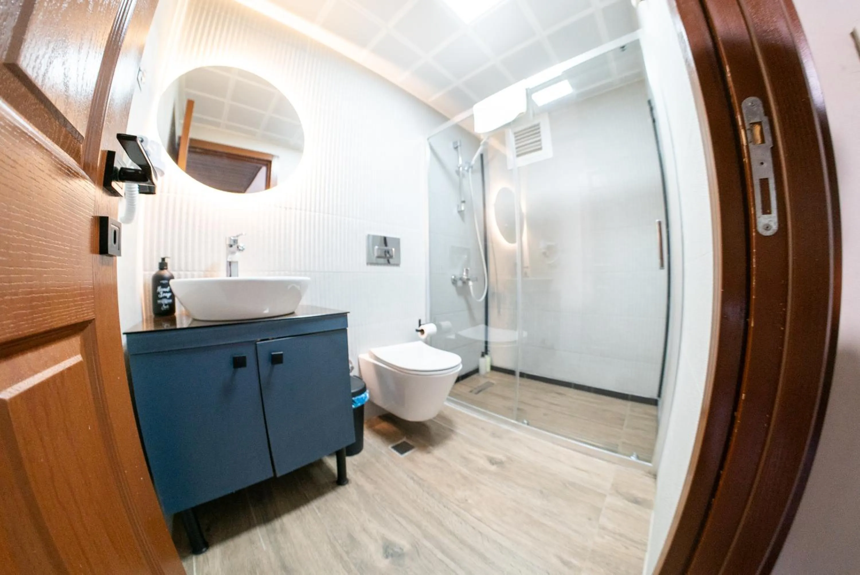 Shower in Casa Maria Hotel