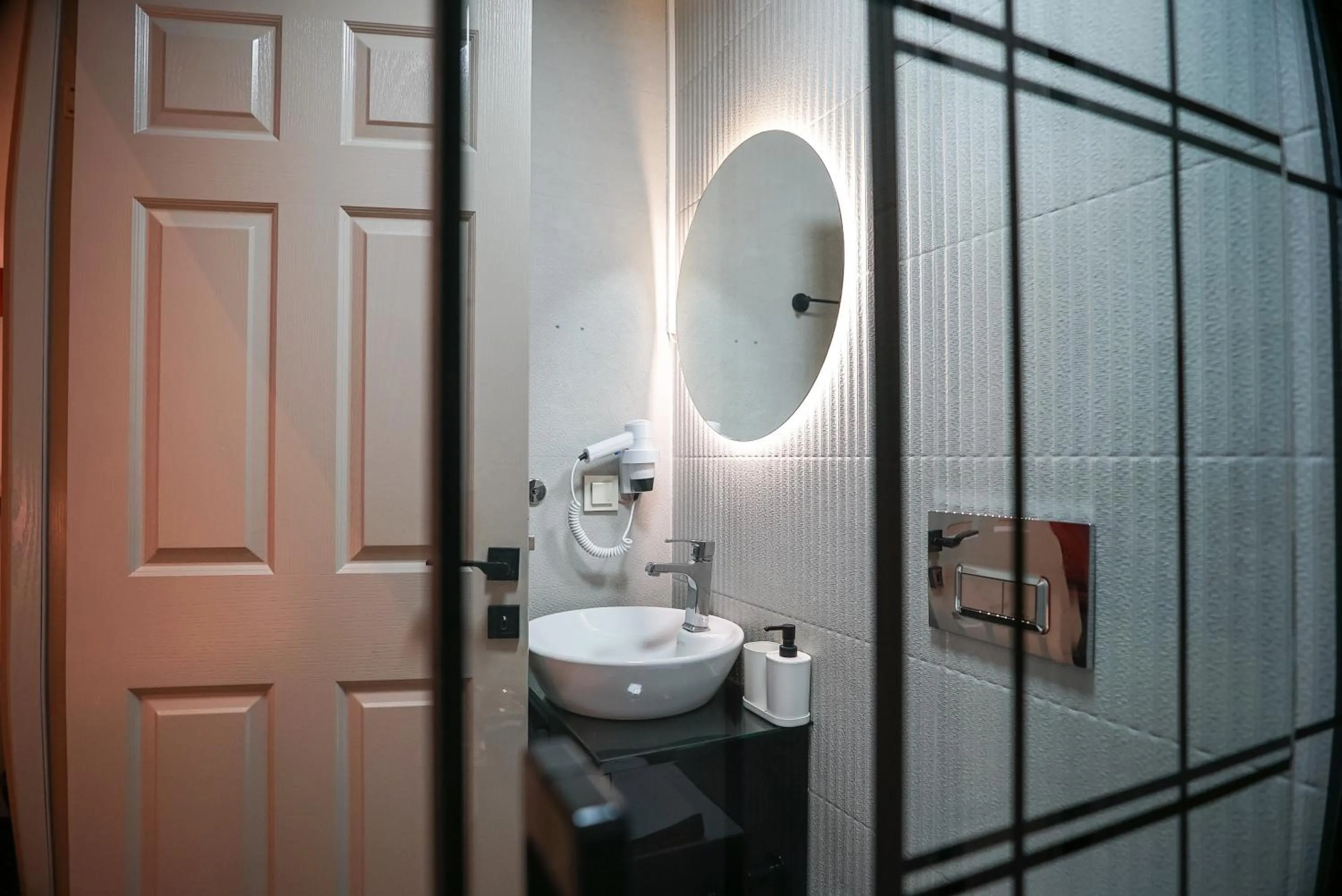 Shower in Casa Maria Hotel