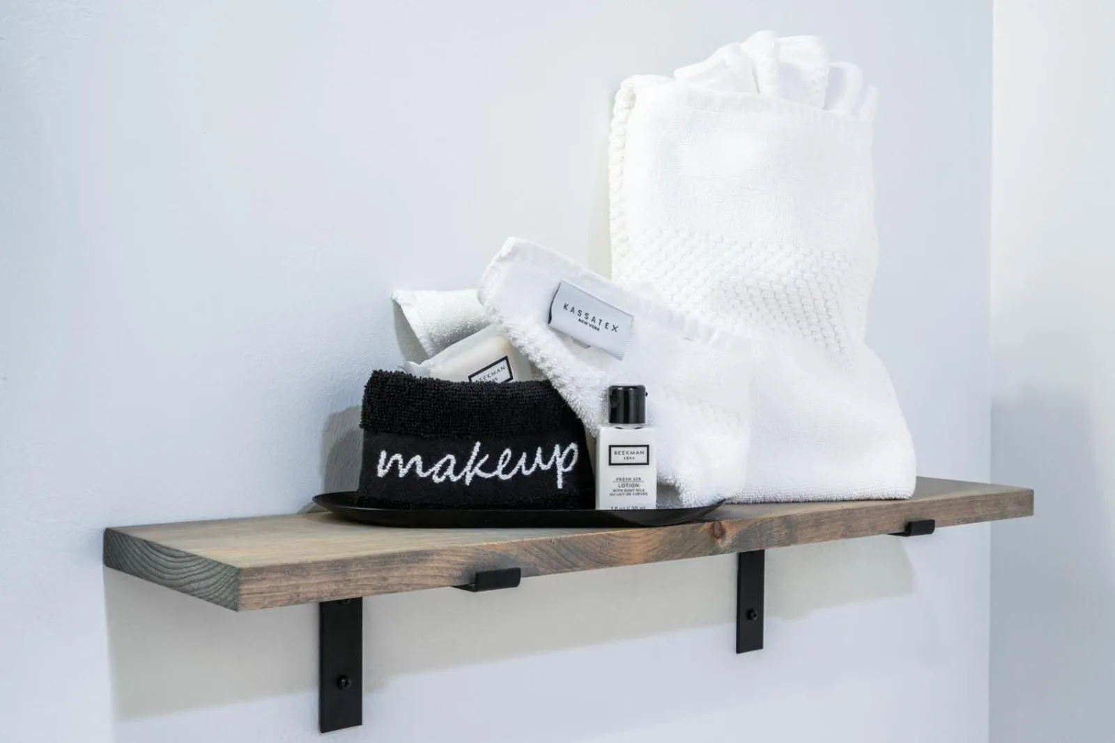 Bathroom in Shaheen's Adirondack Inn