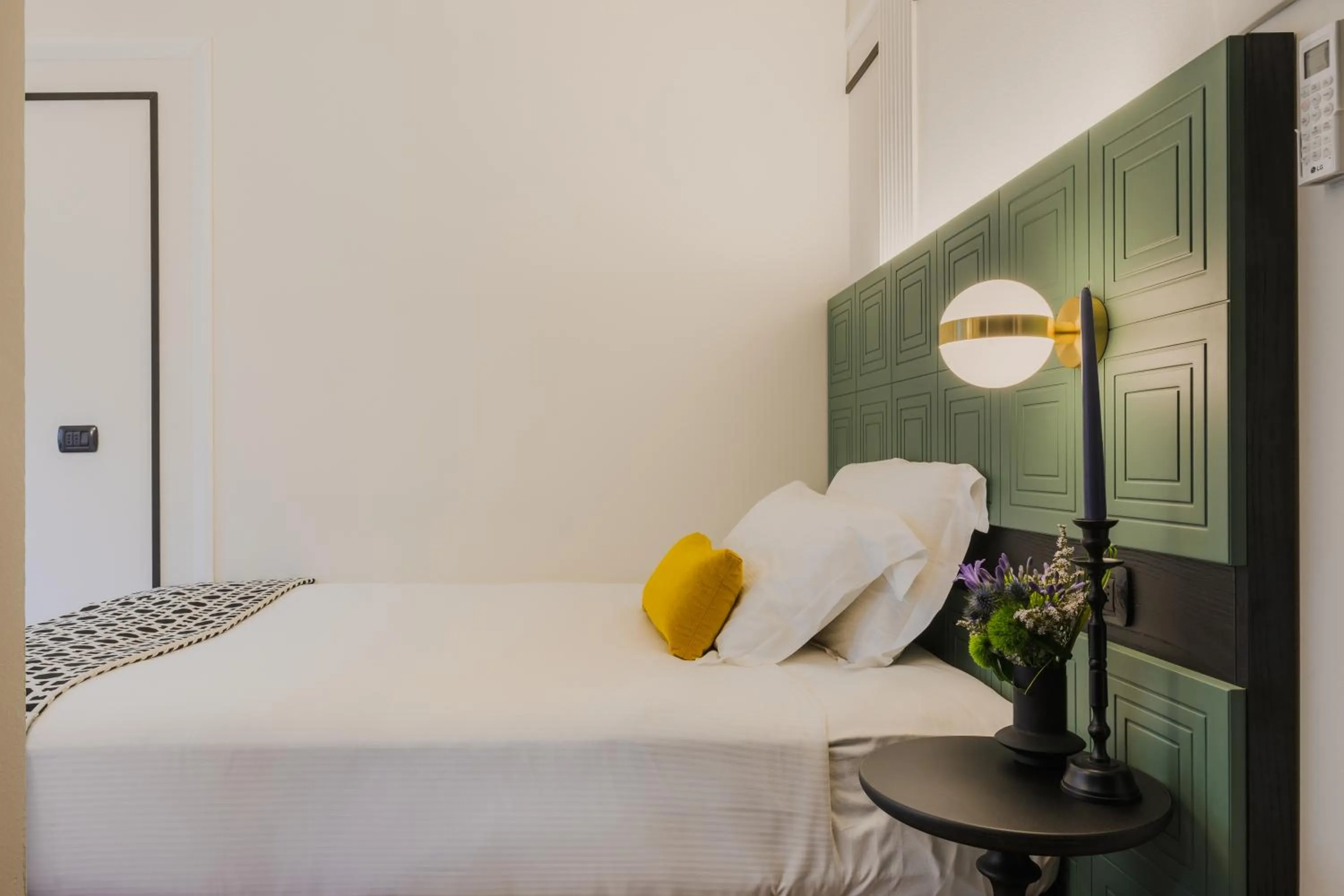 Bed in JOIVY Together Florence Urban Resort