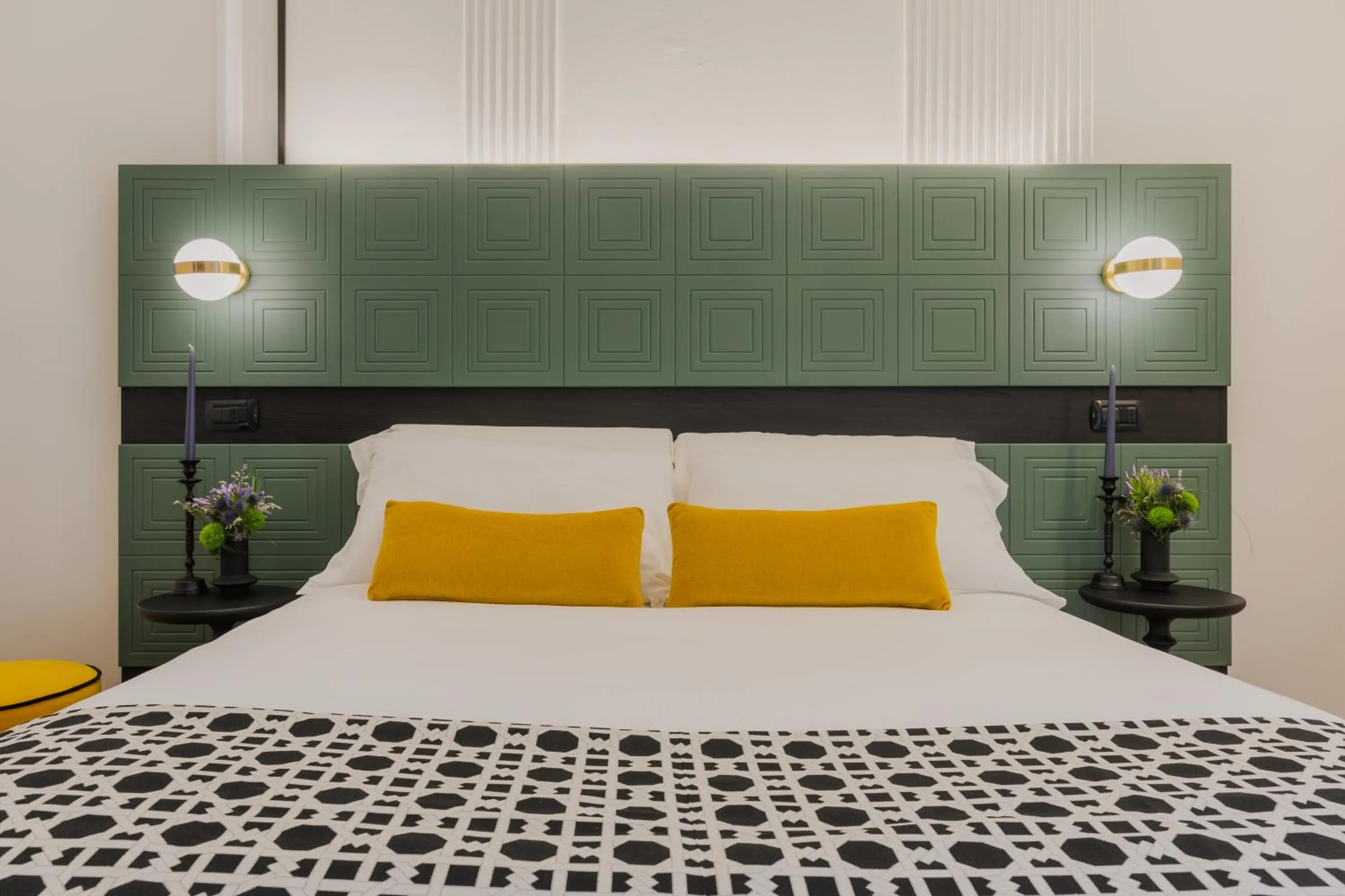 Bed in JOIVY Together Florence Urban Resort