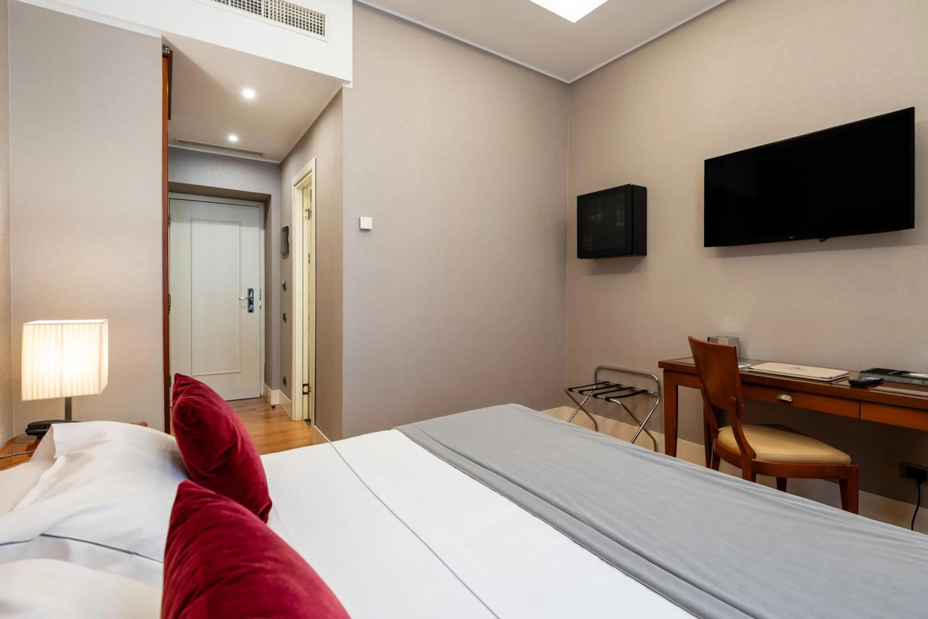 Photo of the whole room, Bed in Hotel Delle Nazioni