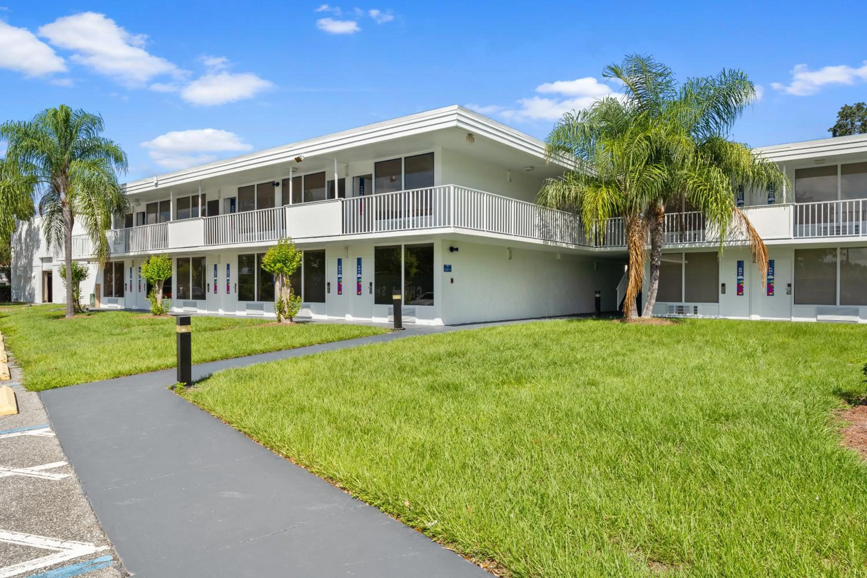 Property building in Baymont by Wyndham Orlando Lake Buena Vista South