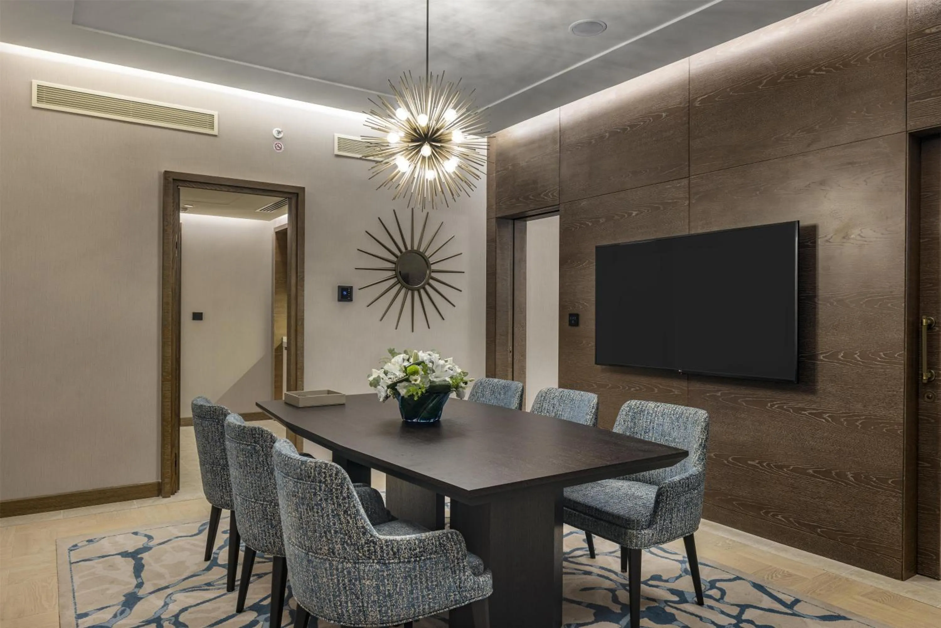 Living room in Hilton Istanbul Bosphorus