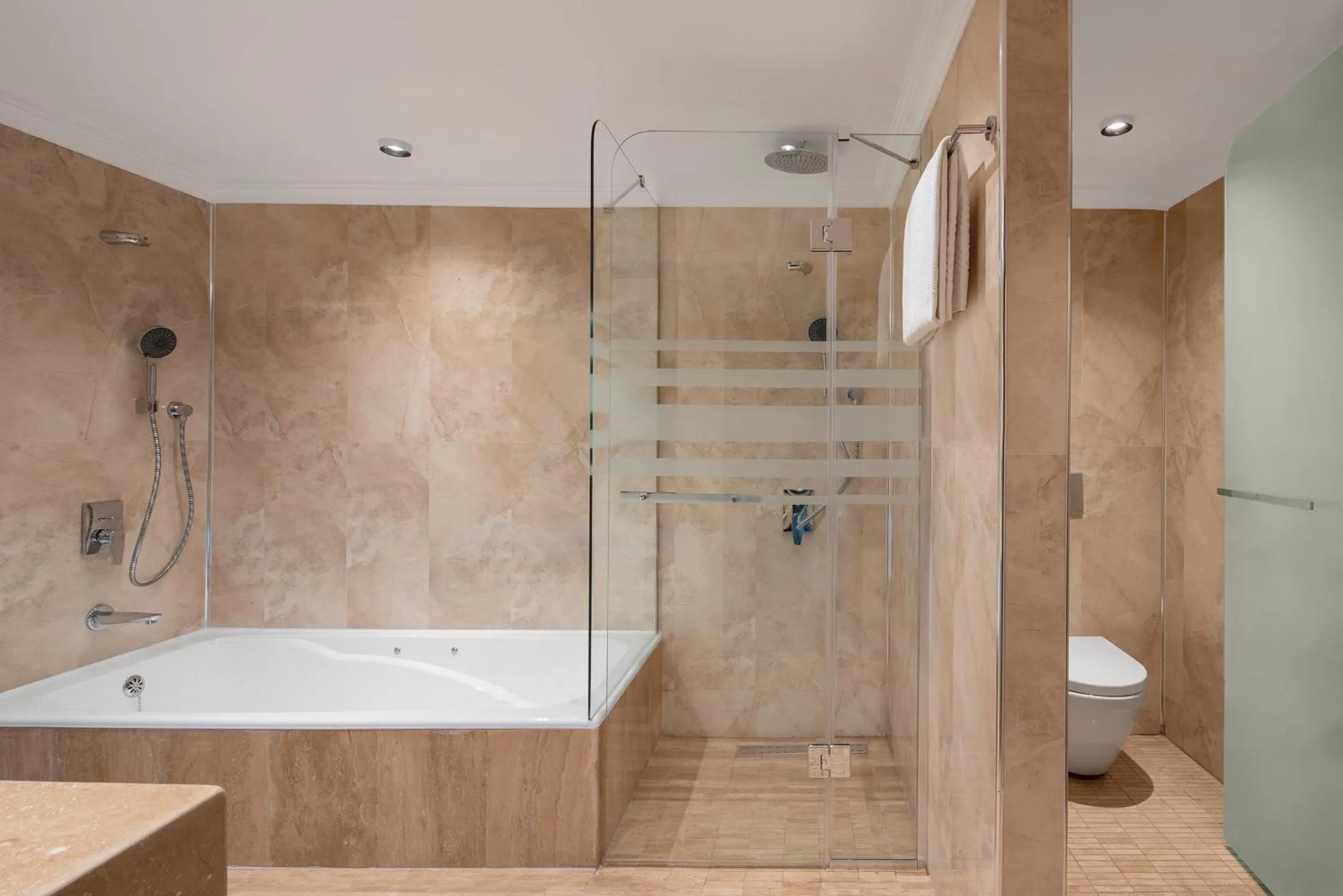 Bathroom in Hilton Istanbul Bosphorus